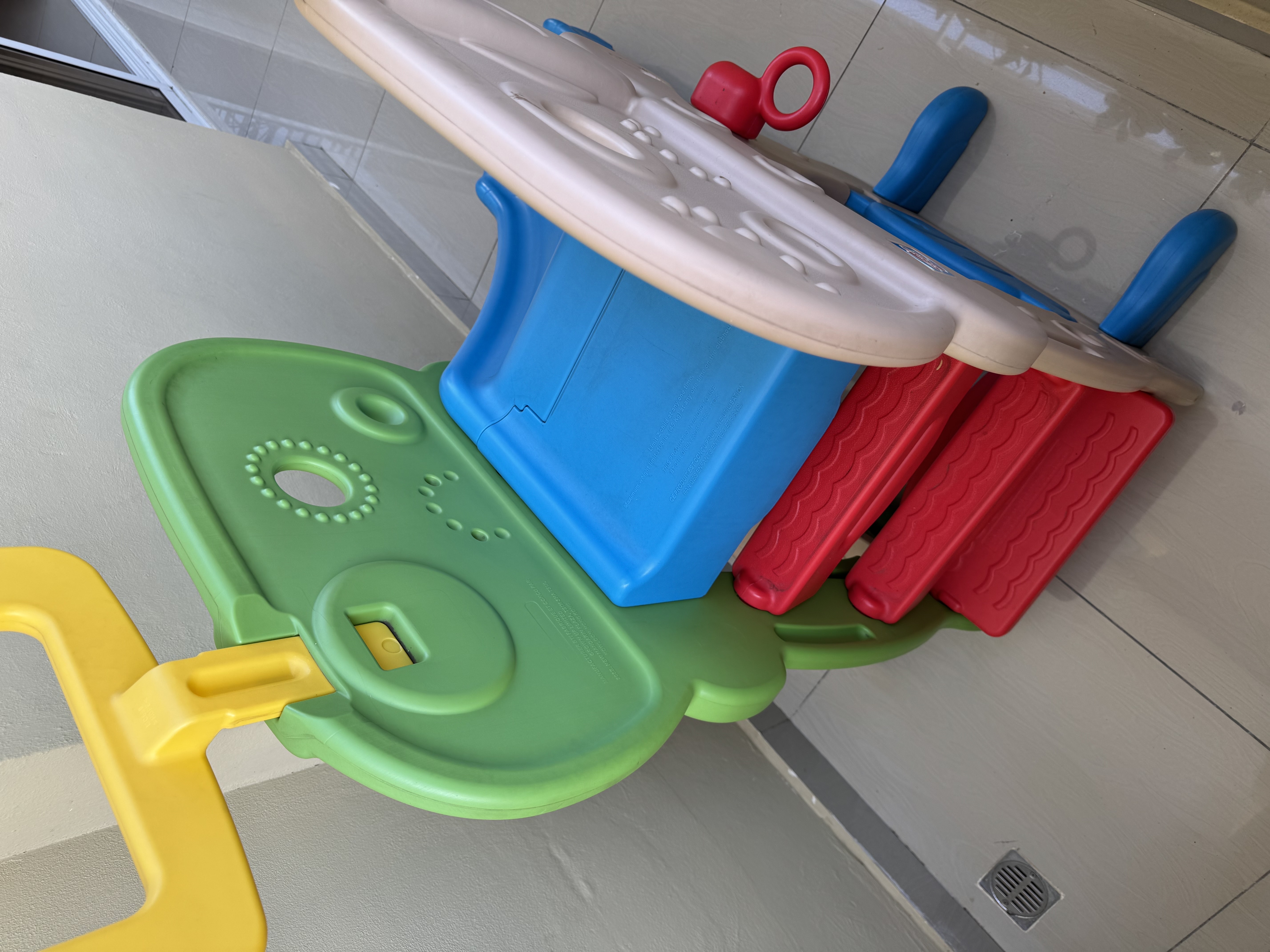 juguetes - Vendo tobogán para niños, en excelentes condiciones. 2