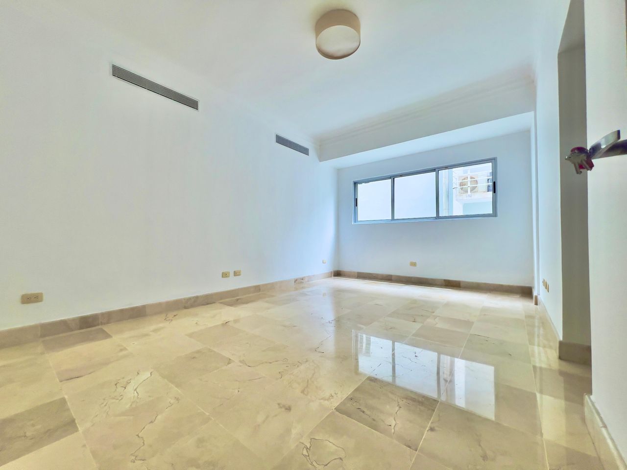 apartamentos - Apartamento en Alquiler en Piantini 4