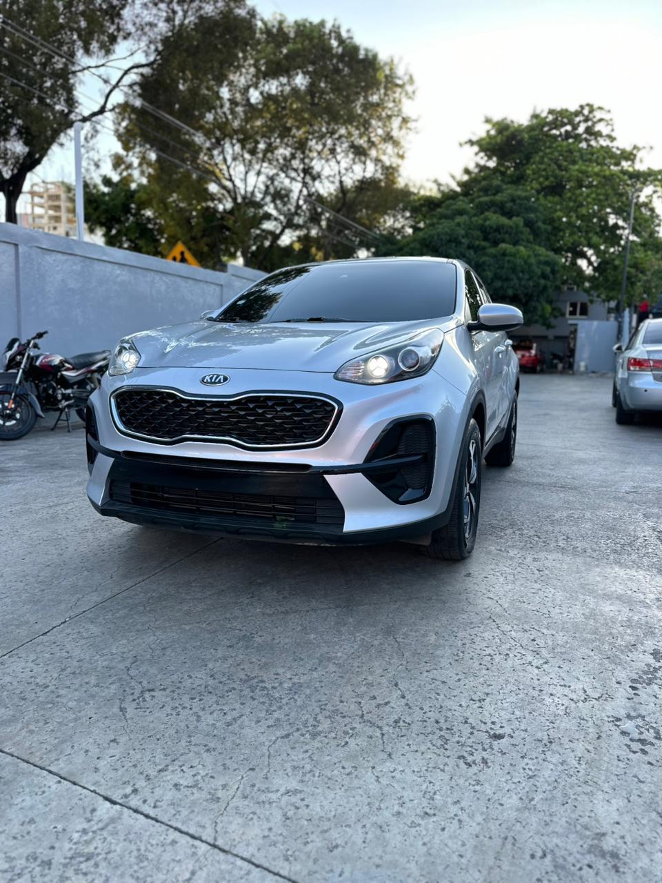 jeepetas y camionetas - Kia Sportage 2021 LX 7