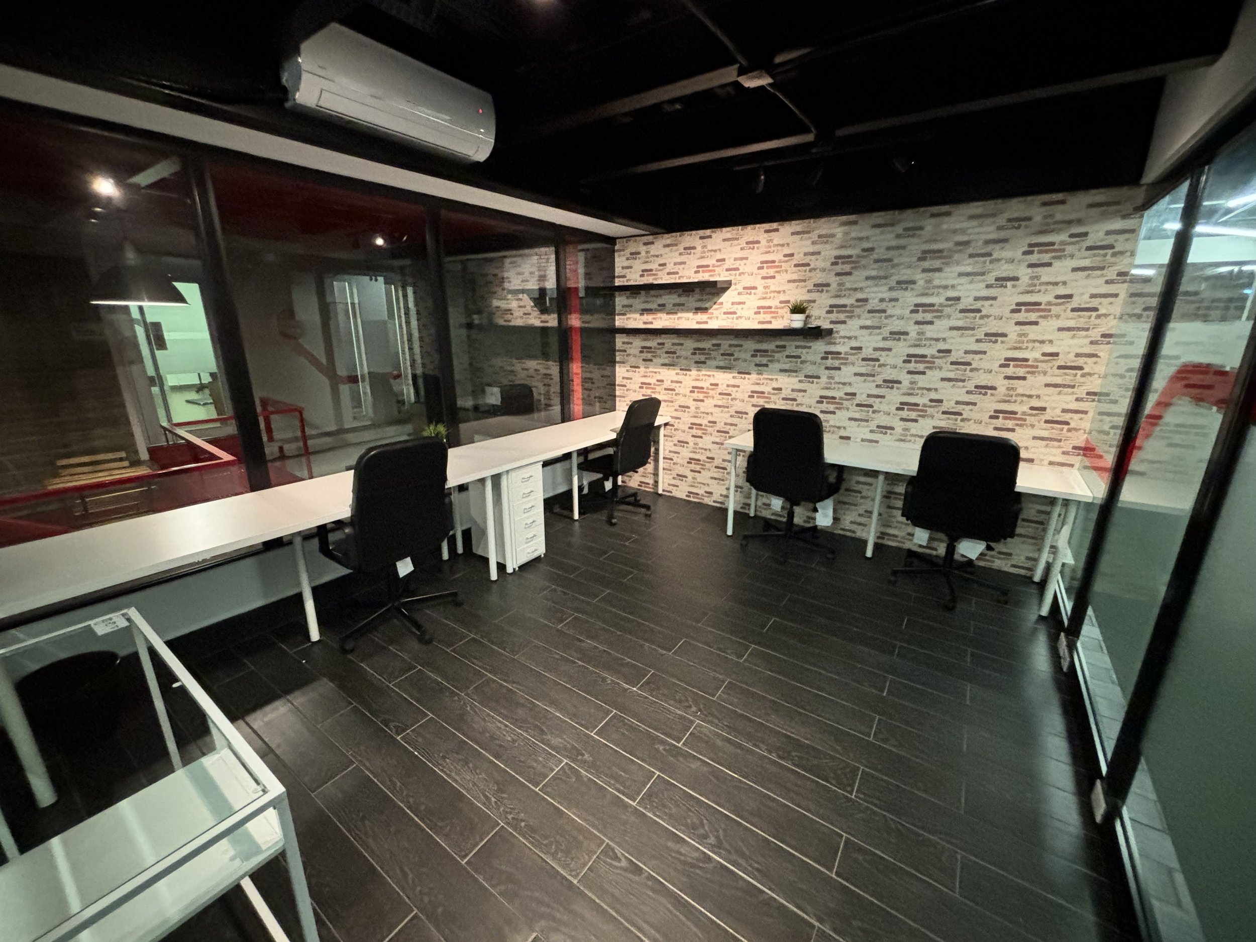 oficinas y locales comerciales - Oficina amueblado en Los Prados de 15m2 0