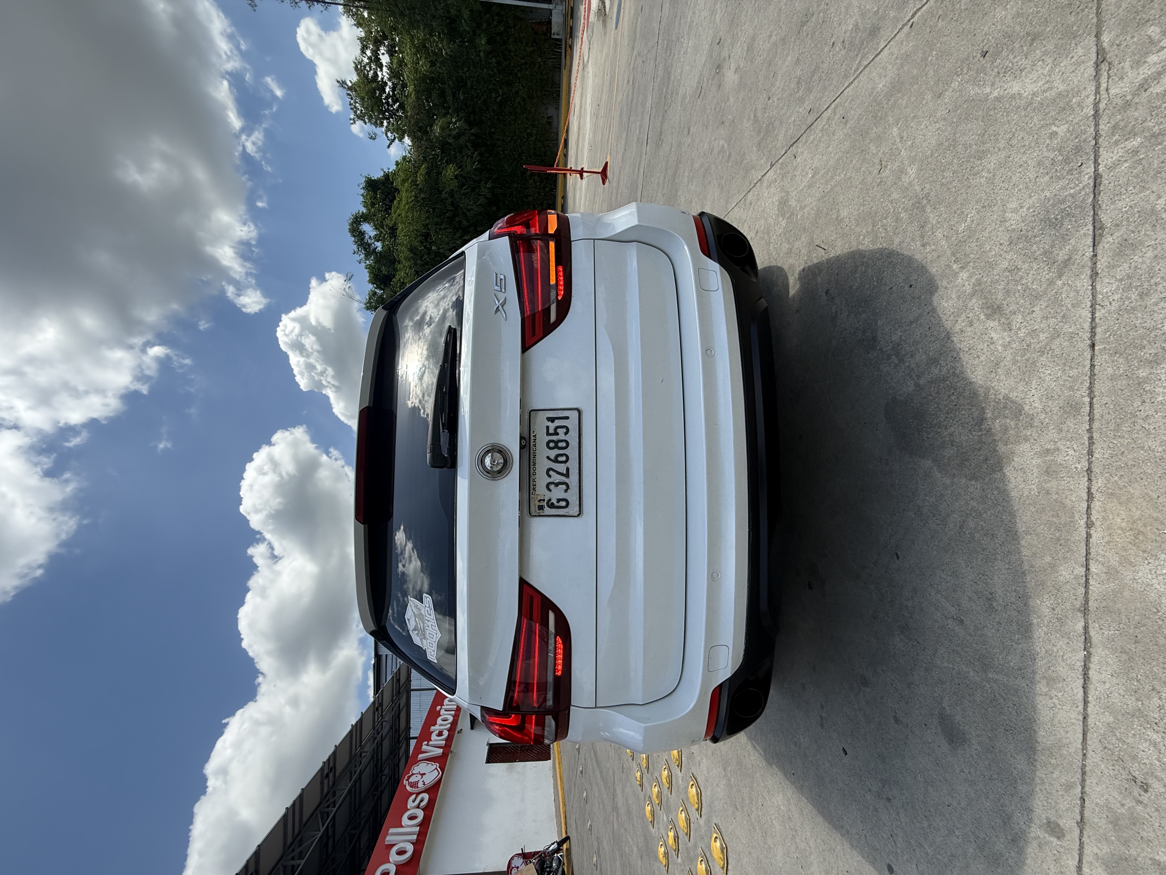 jeepetas y camionetas - Jeepeta bmw x5 diesel 2014 3