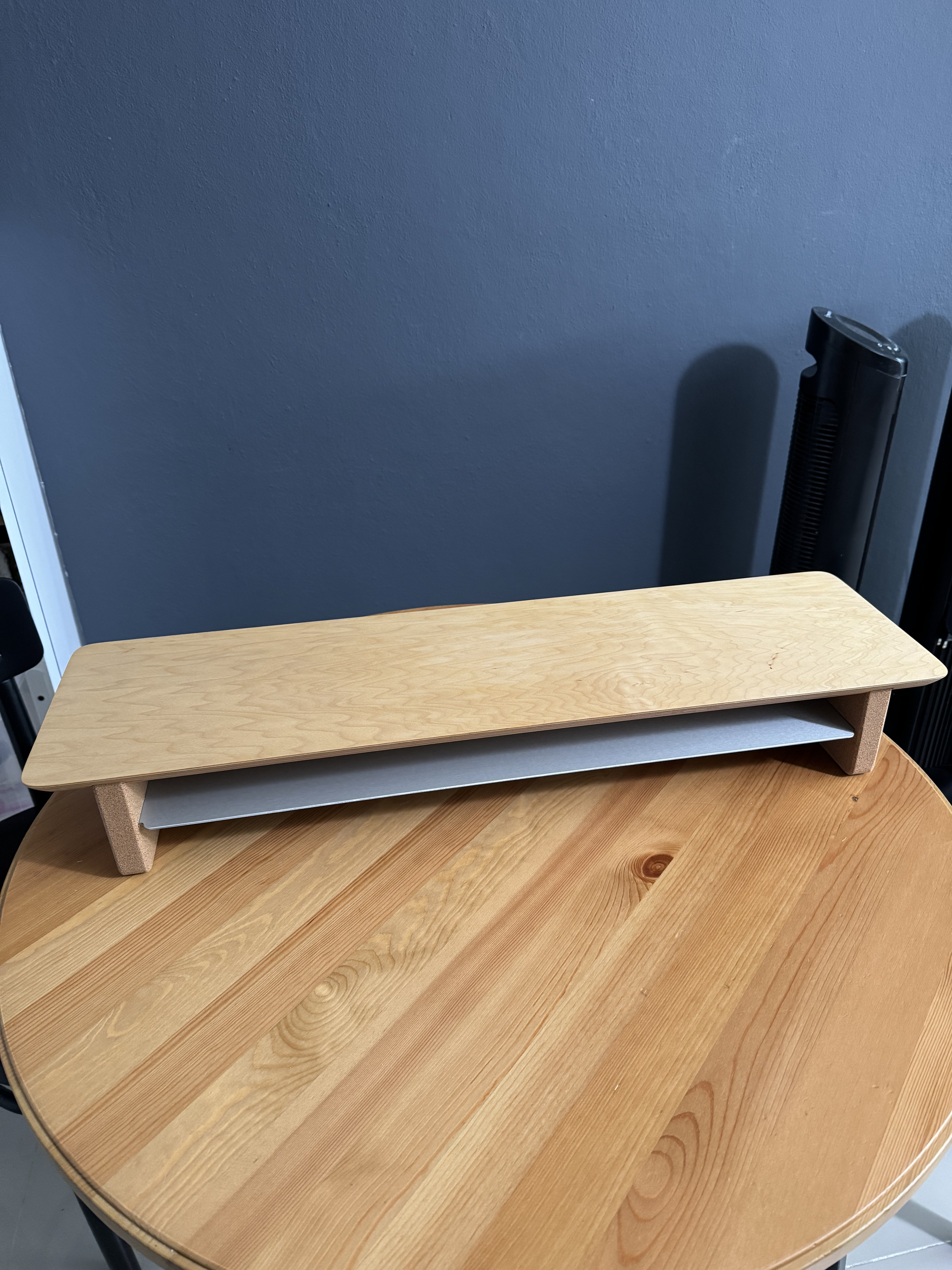 decoración y accesorios - Grovemade estante de escritorio para monitor 1
