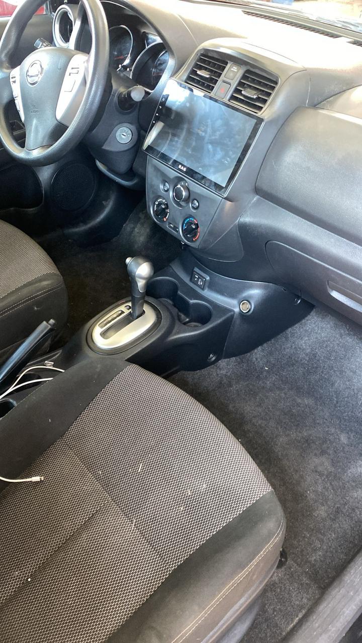 carros - Nissan versa 2019 3