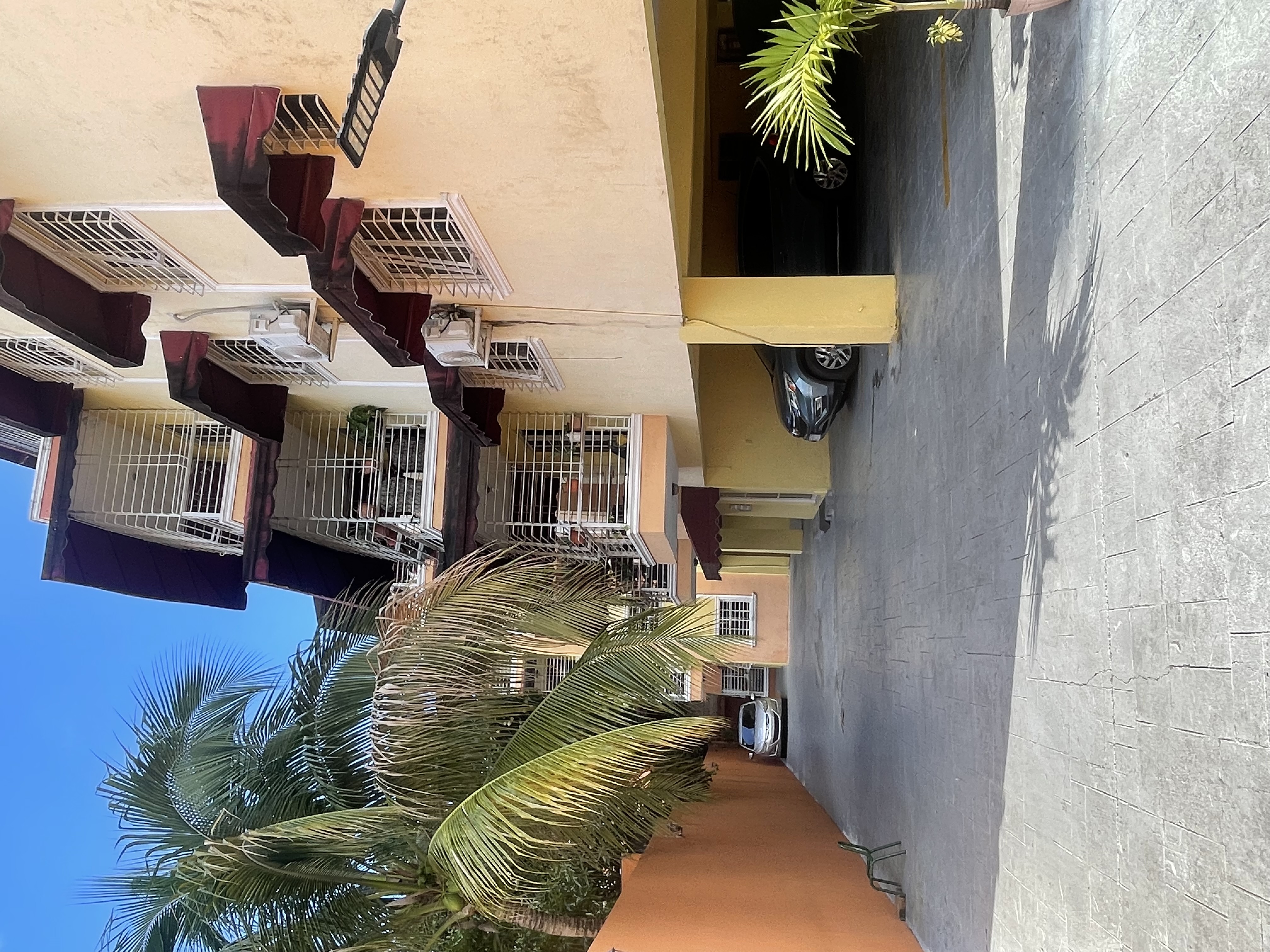 apartamentos - Vendo en Alma Rosa primera  3