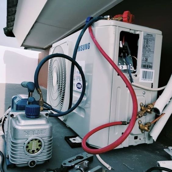 servicios profesionales - instalación y mantenimiento de aires acondicionados  2