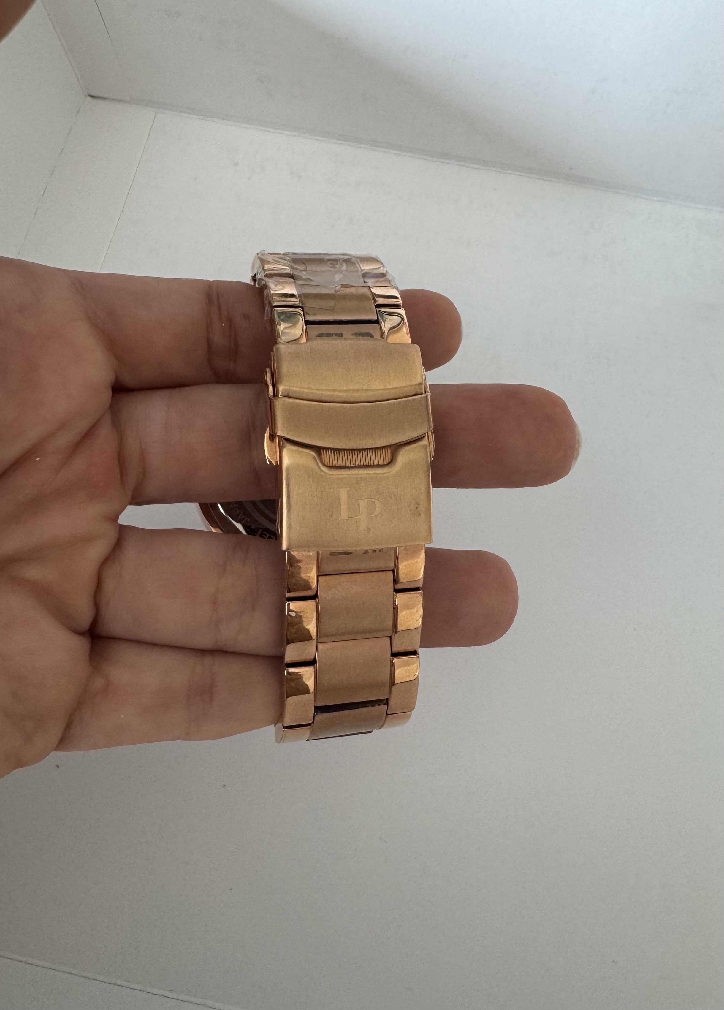 joyas, relojes y accesorios - Reloj Lucien Piccard, nunca usado, trae eslabones adicionales 2