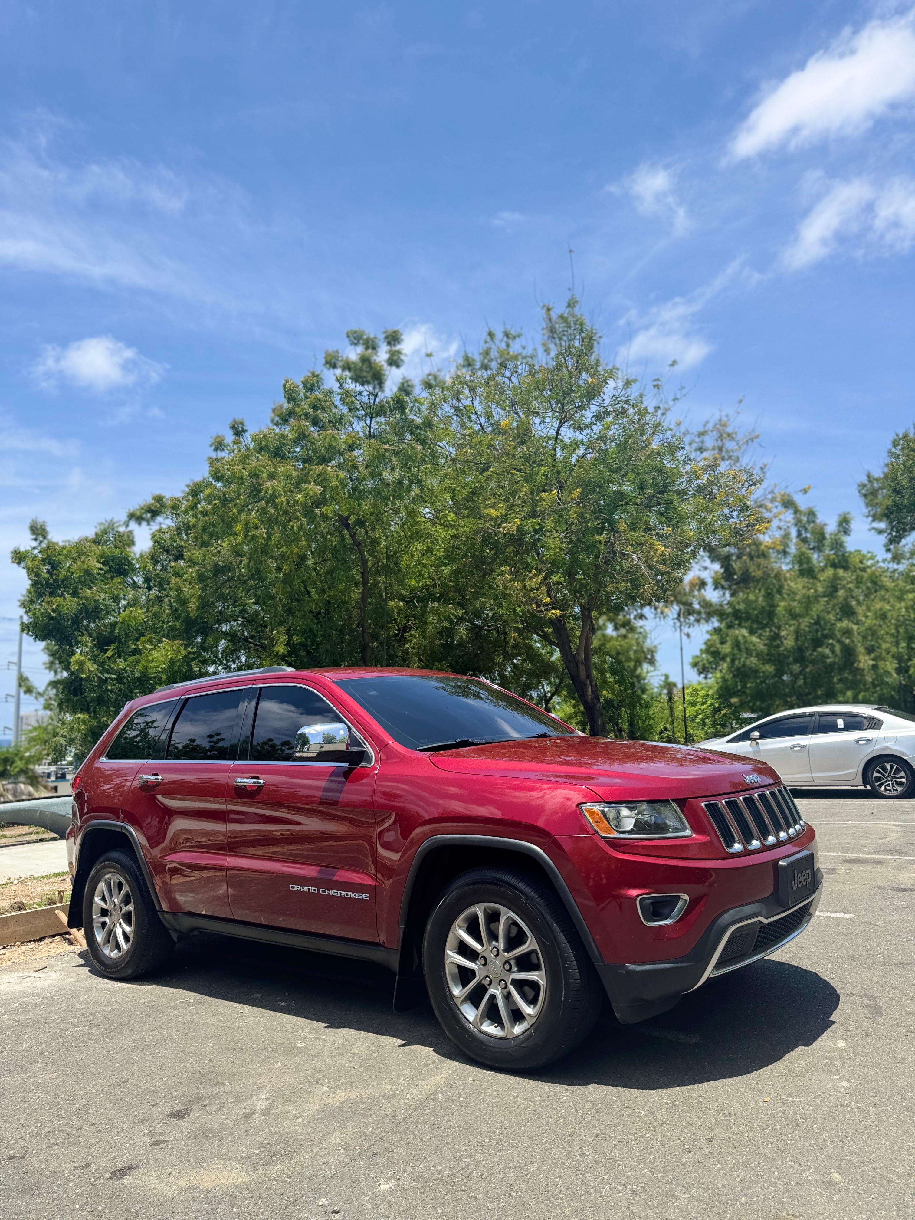 jeepetas y camionetas - Se vende Jeep Grand Cherokee Limited 4x4 3