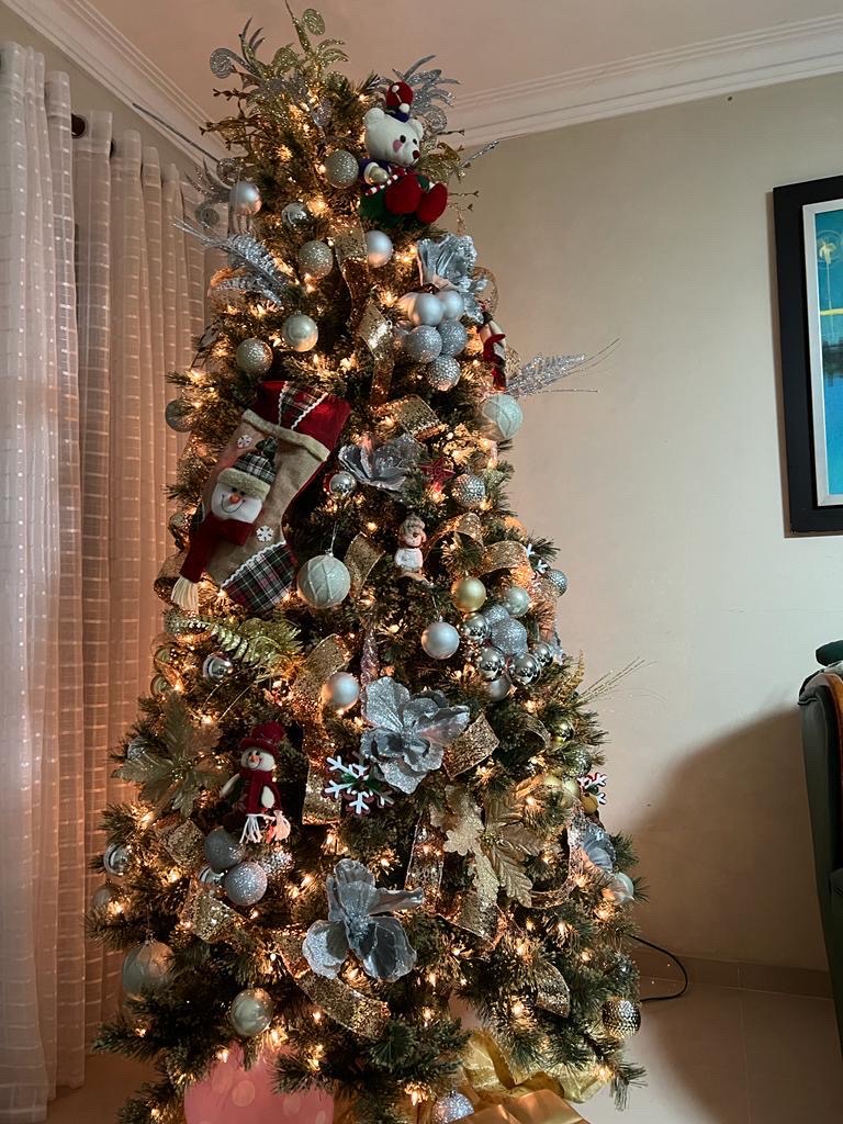 decoración y accesorios - ÁRBOL DE NAVIDAD CON ADORNOS 