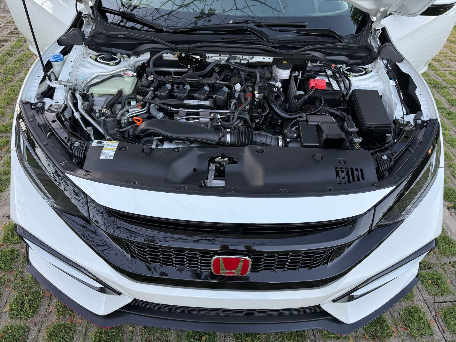 carros - NUEVO!!! 5,300 KM AHORA, Año 2019 8