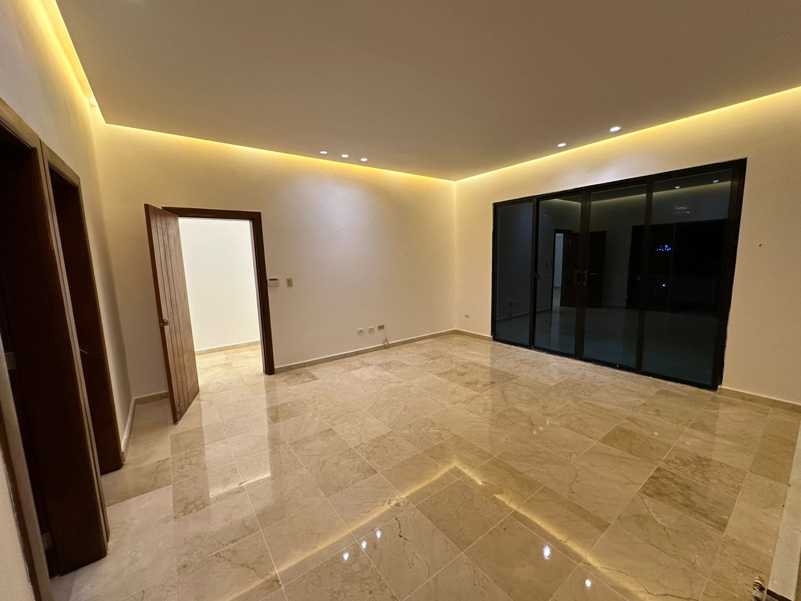 casas - Se Renta Casa ubicada en Bella Vista  4