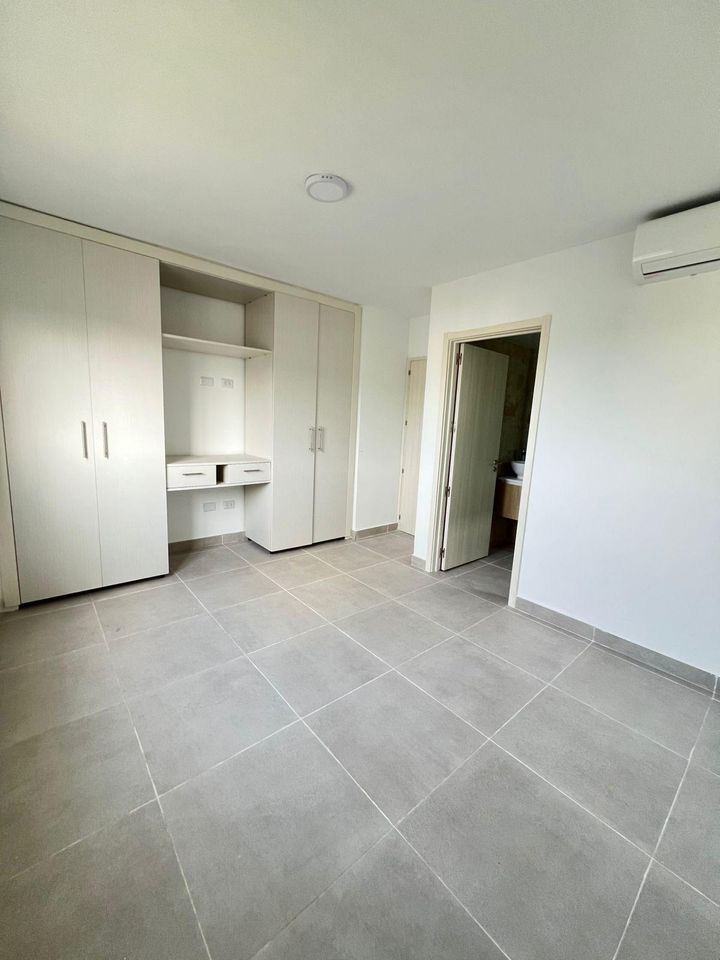 apartamentos - Alquilo Apartamento Vacío de 2 habitaciones 5
