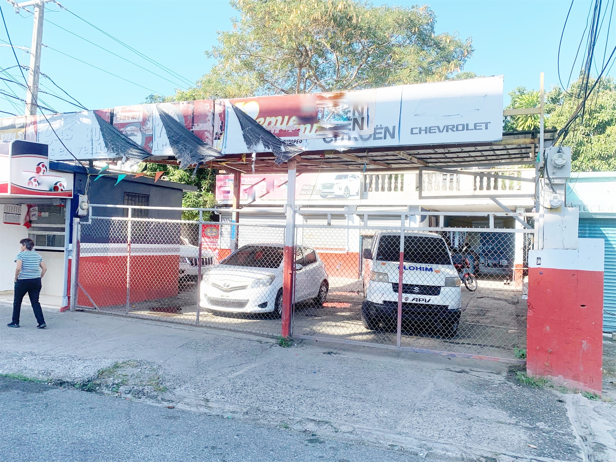 oficinas y locales comerciales - Local esquinero en venta 572m 2