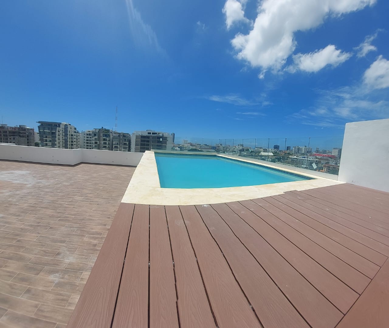 apartamentos - DIOS 📍Evaristo Morales. De Oportunidad Alquilo Nuevo y Moderno Apartamento.  6