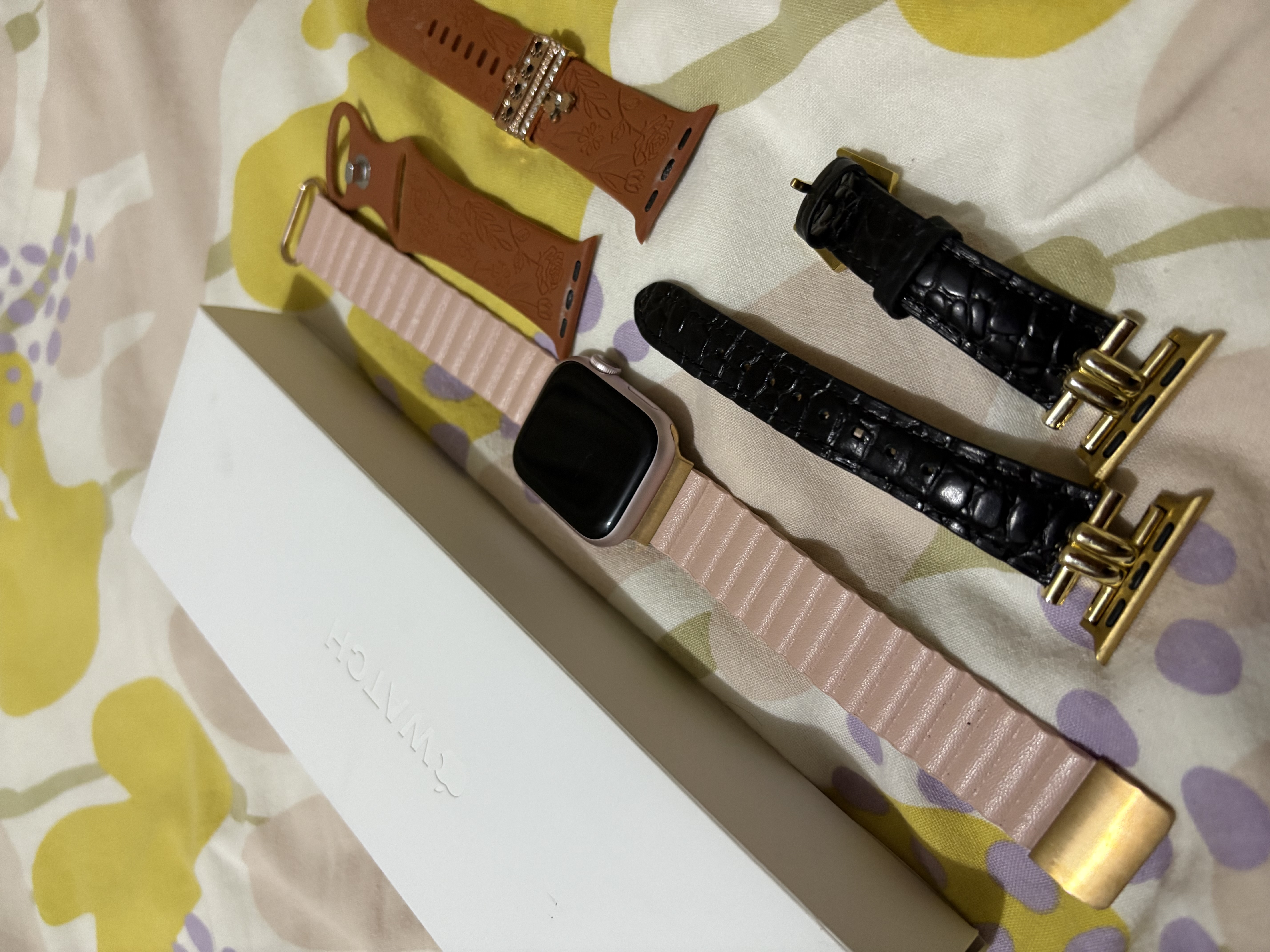 accesorios para electronica - Apple Watch Series 9 41mm Pink SB M/L cellular 0