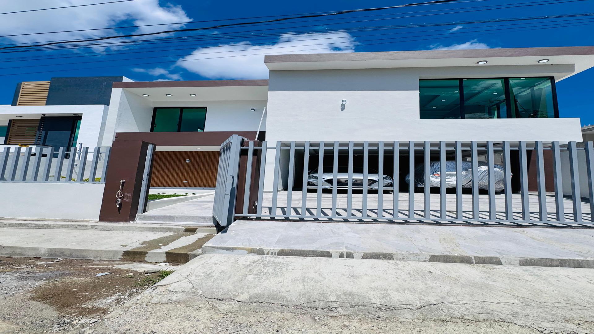 casas - CASA EN VENTA EN CARR. LICEY, SANTIAGO. 1