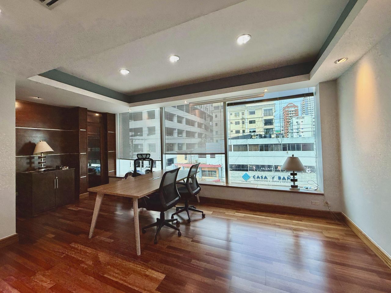 oficinas y locales comerciales - Oficina corporativo en Piantini  2