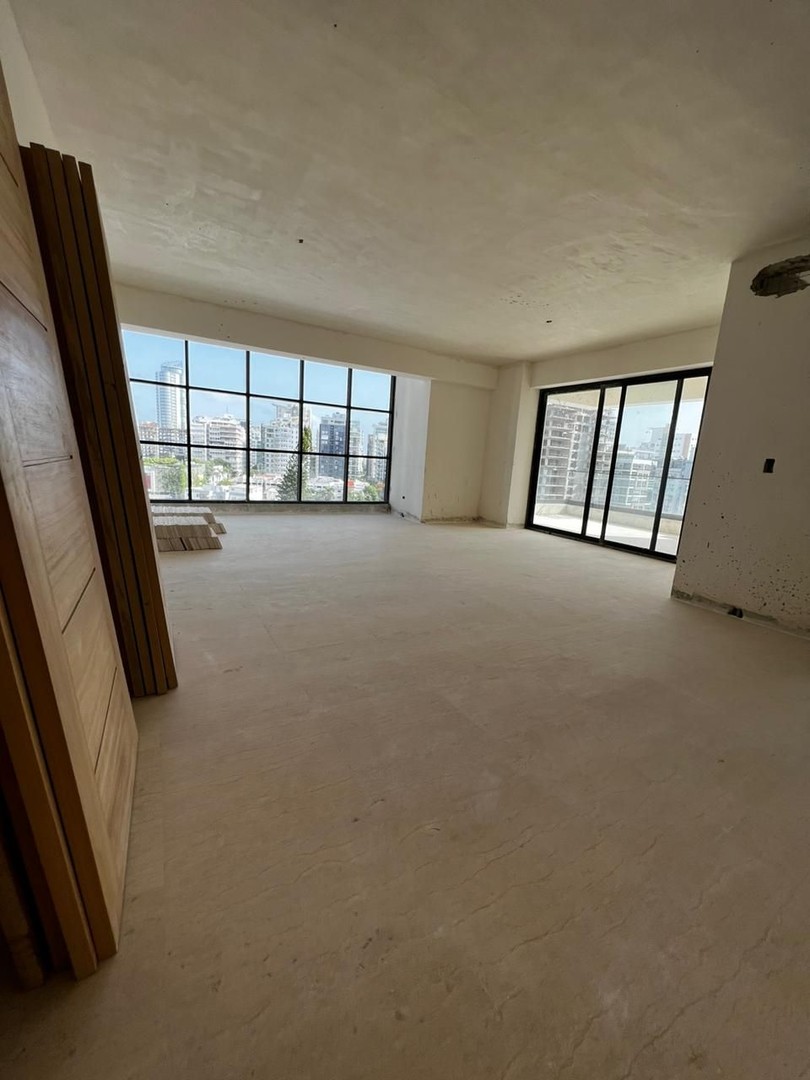 apartamentos - Naco nuevo 1 x piso 3 habitaciones 3.5 banos 2 parqueos balcon 3