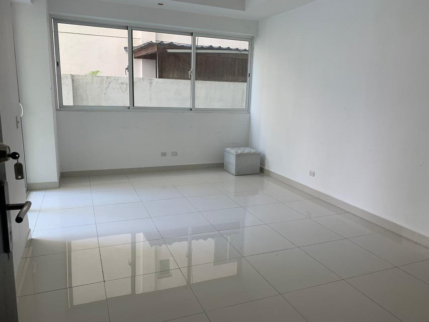 apartamentos - Apartamento en venta de Tres Habitación 3