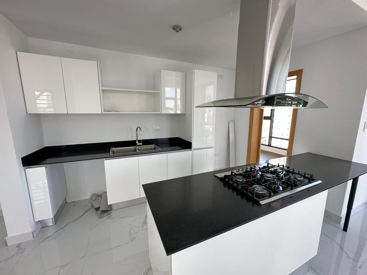 apartamentos - Apartamento en Piantini de 2 habitaciones  3