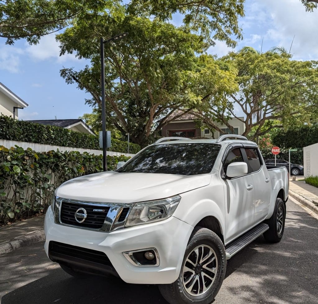 jeepetas y camionetas - Nissan frontier np 300 2018 mecánica 