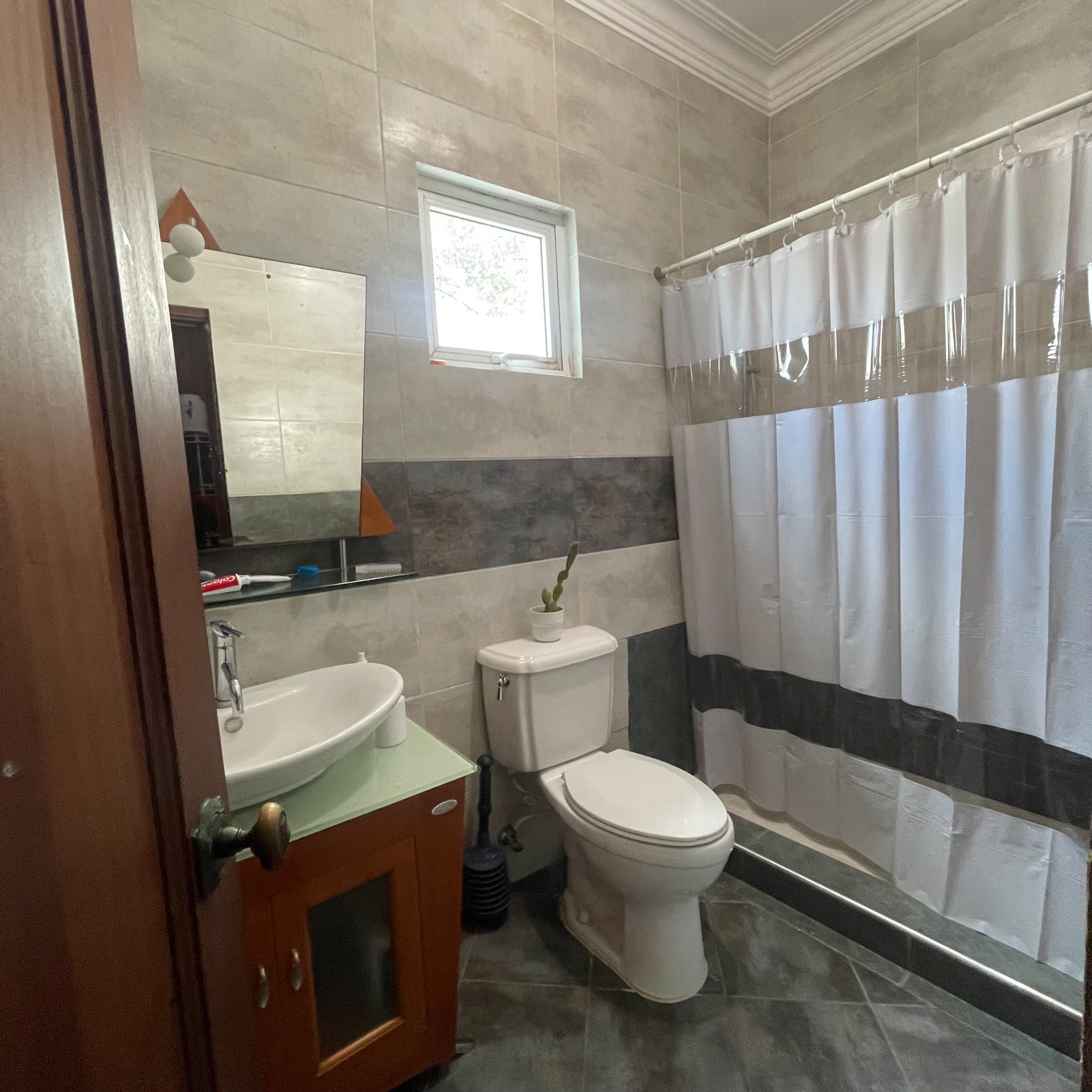 casas - Casa Moderna en los Cerros de Gurabo Tercero
Precio Negociable 5