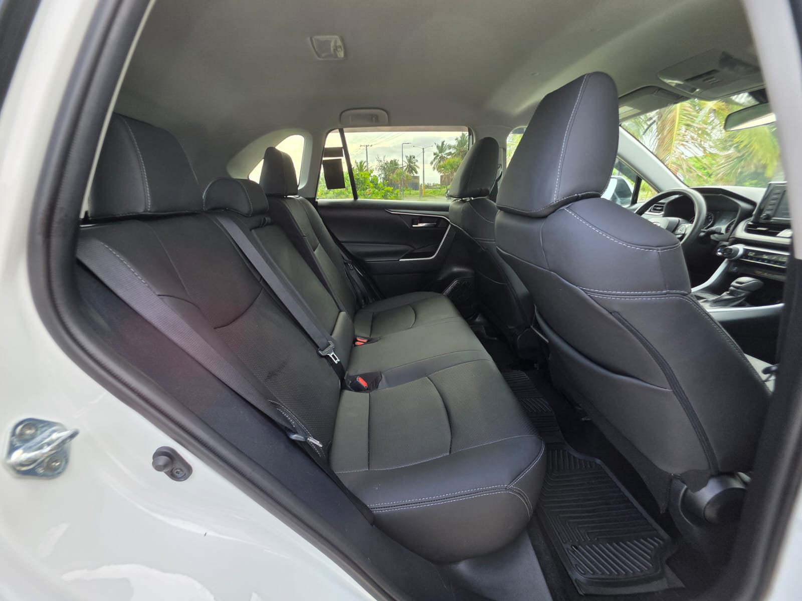 jeepetas y camionetas - TOYOTA RAV4 XLE 2021  9