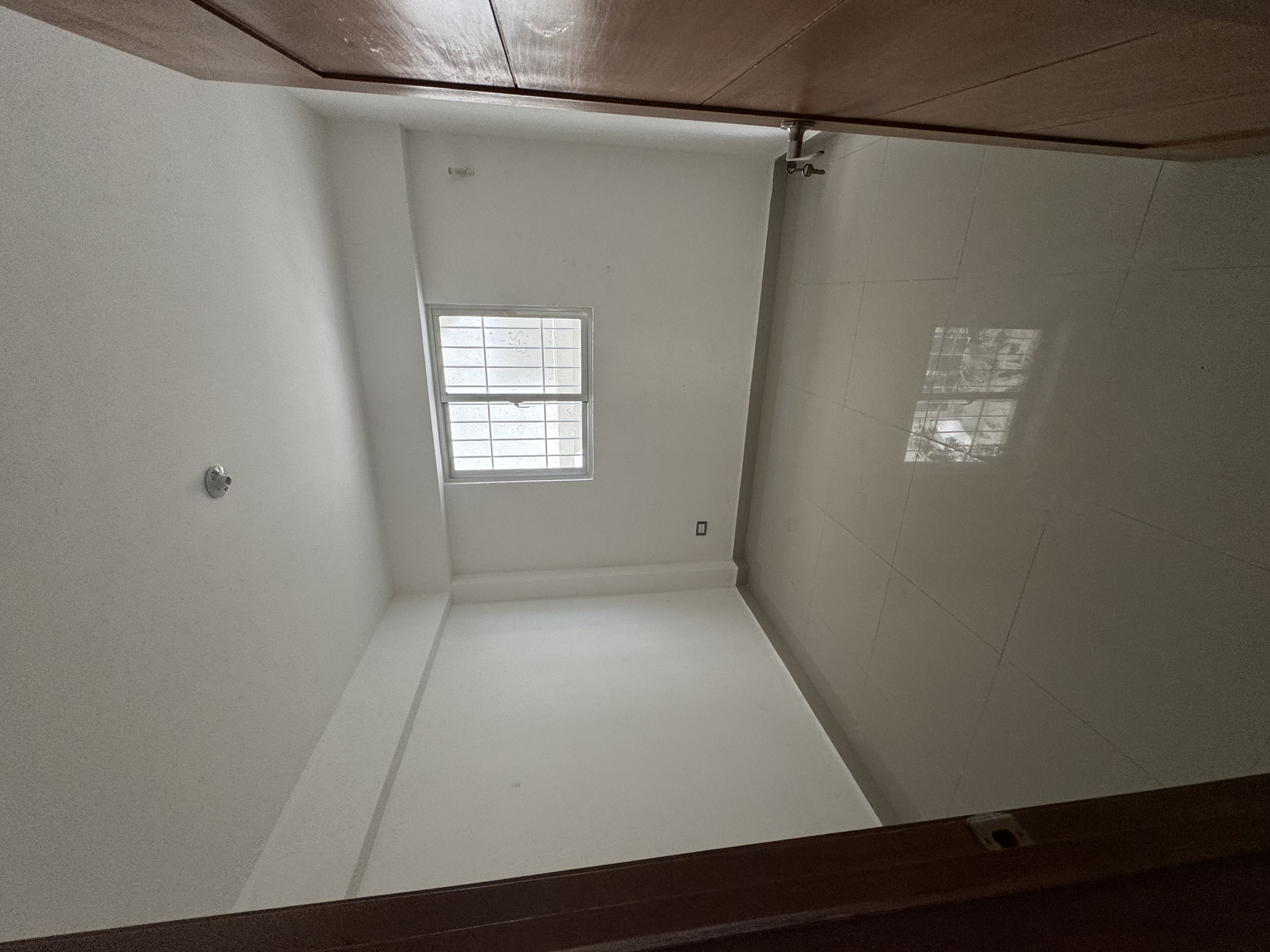 apartamentos - APARTAMENTO DE TRES HABITACIONES CON ÁREA PRIVADA EN EL TECHO  6