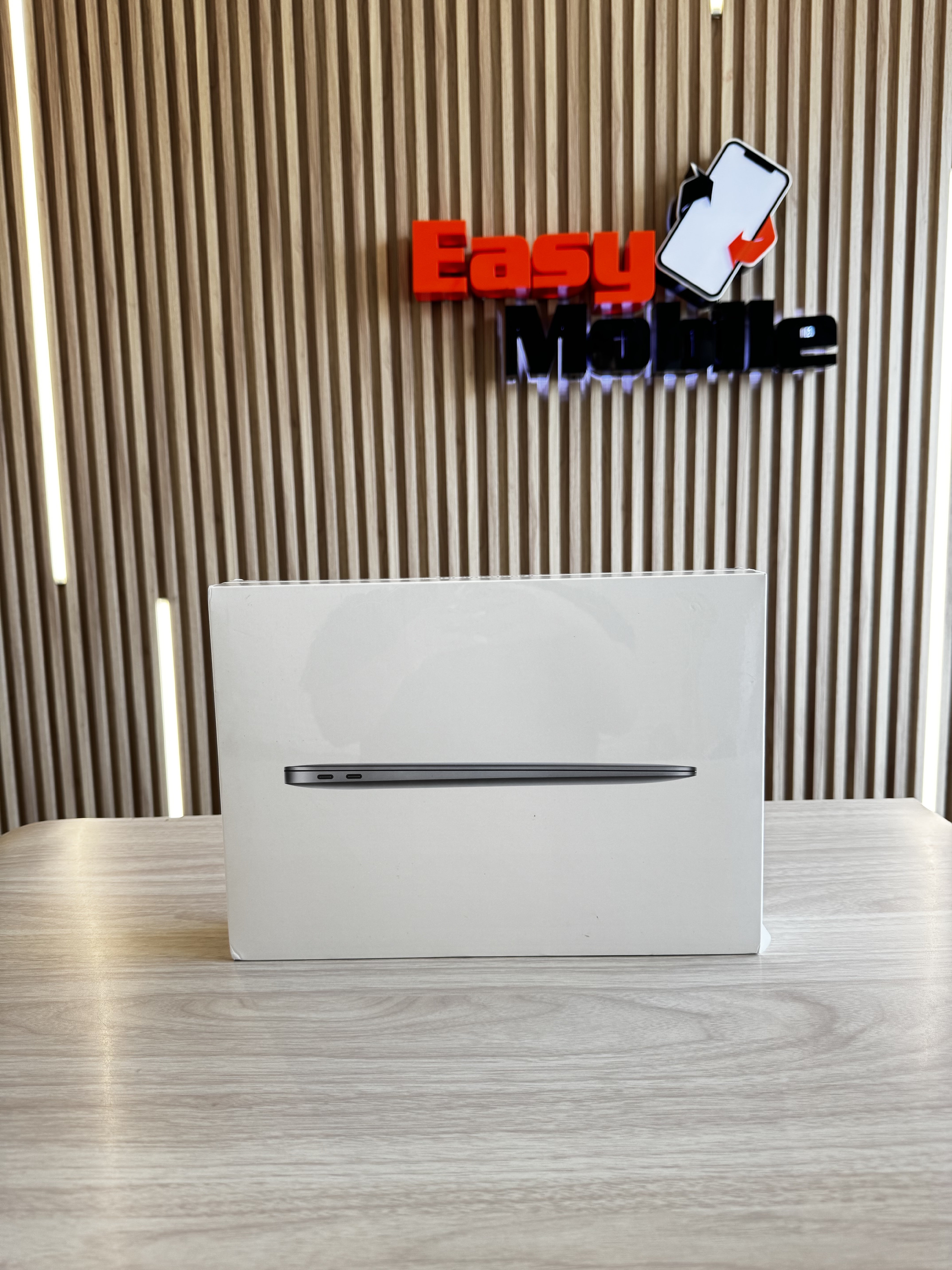 computadoras y laptops - MACBOOK AIR M1 13” 8GB RAM 256GB SSD SPACE GRAY SELLADA 