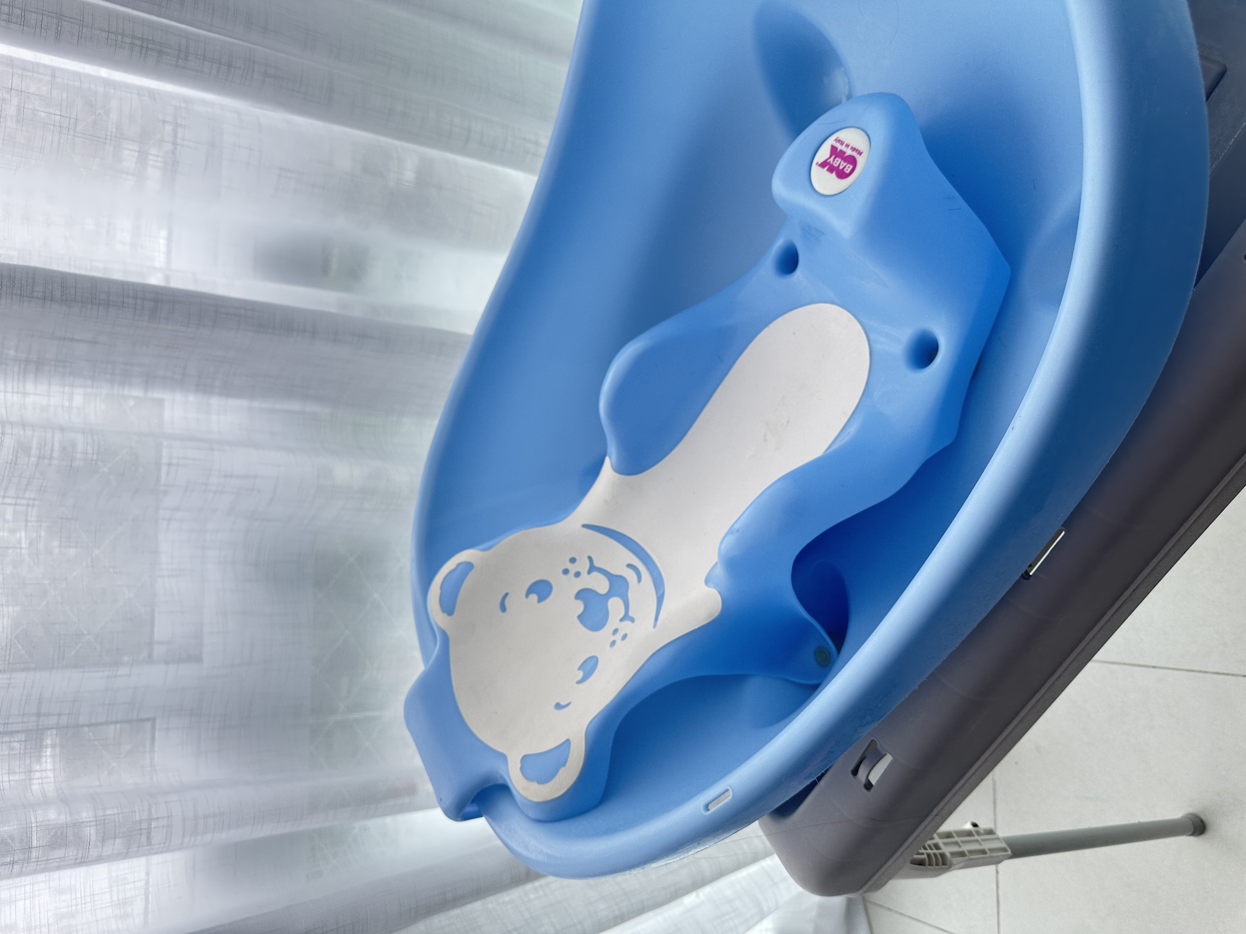 cuidado y nutricion - Se vende bañera con soporte alto  1