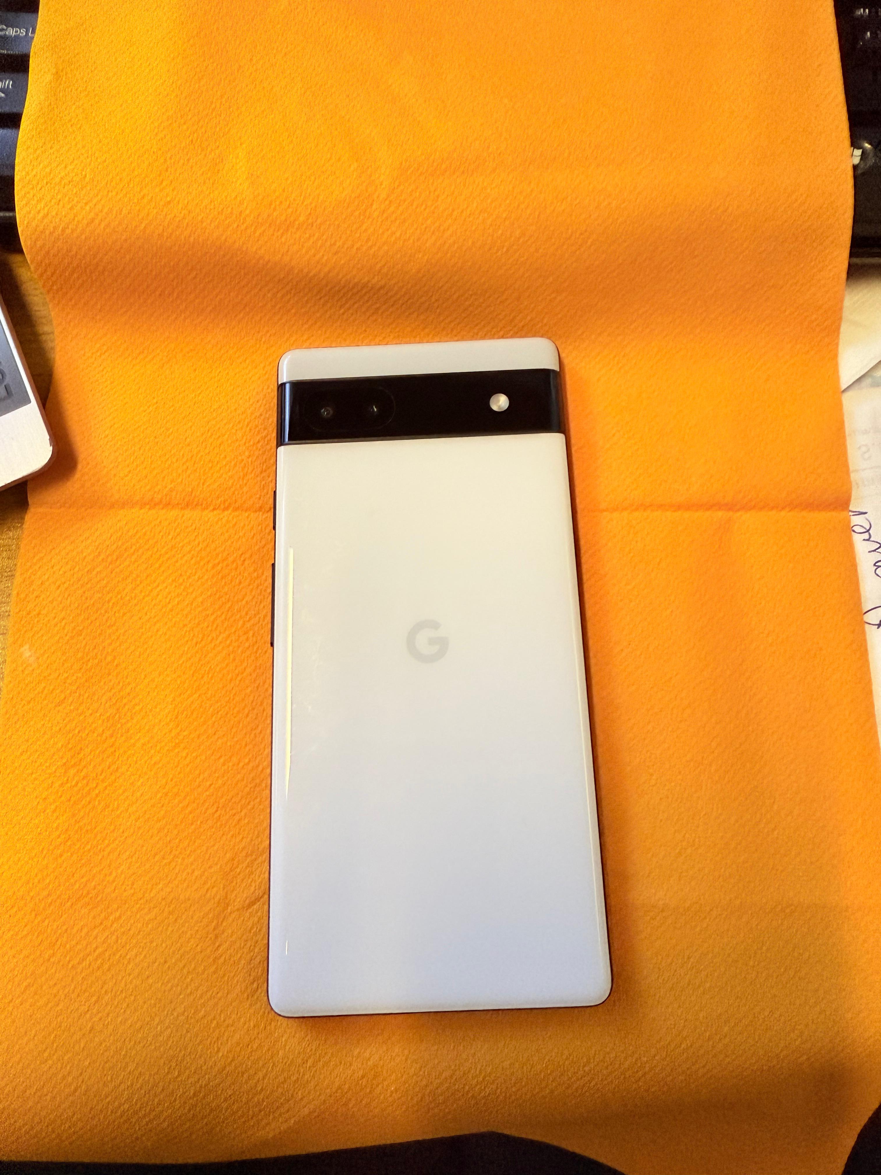 celulares y tabletas - Vendo Google Pixel 6 Semi-Nuevo 128GB 2