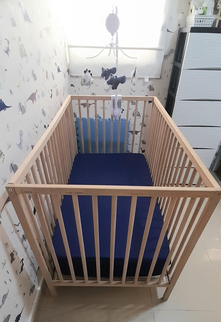 accesorios - Cuna con colchón  para bebé, en excelente condiciones 2