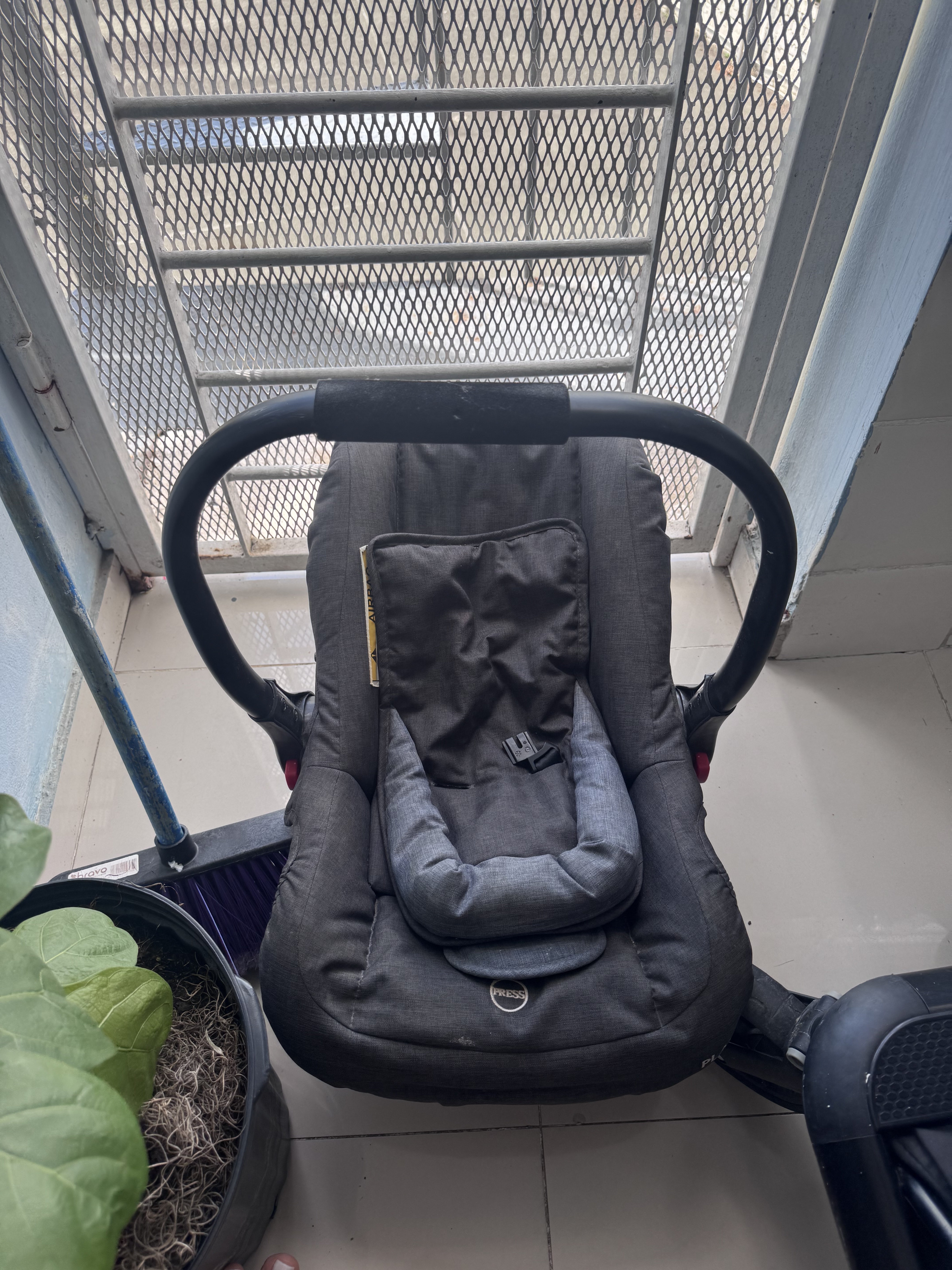 coches y sillas - coche tiene 3 funciones  2