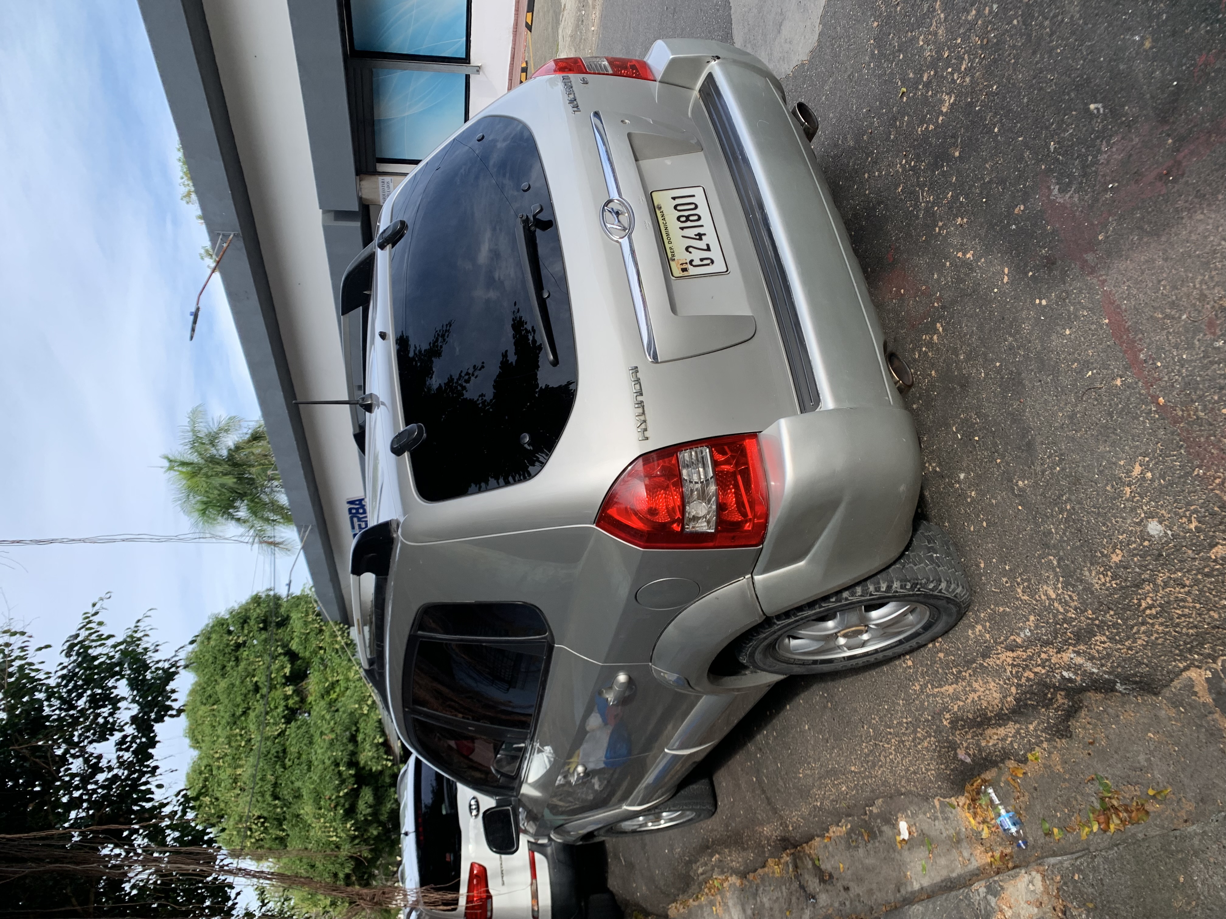 jeepetas y camionetas - Hyundai tucson 2005 4
