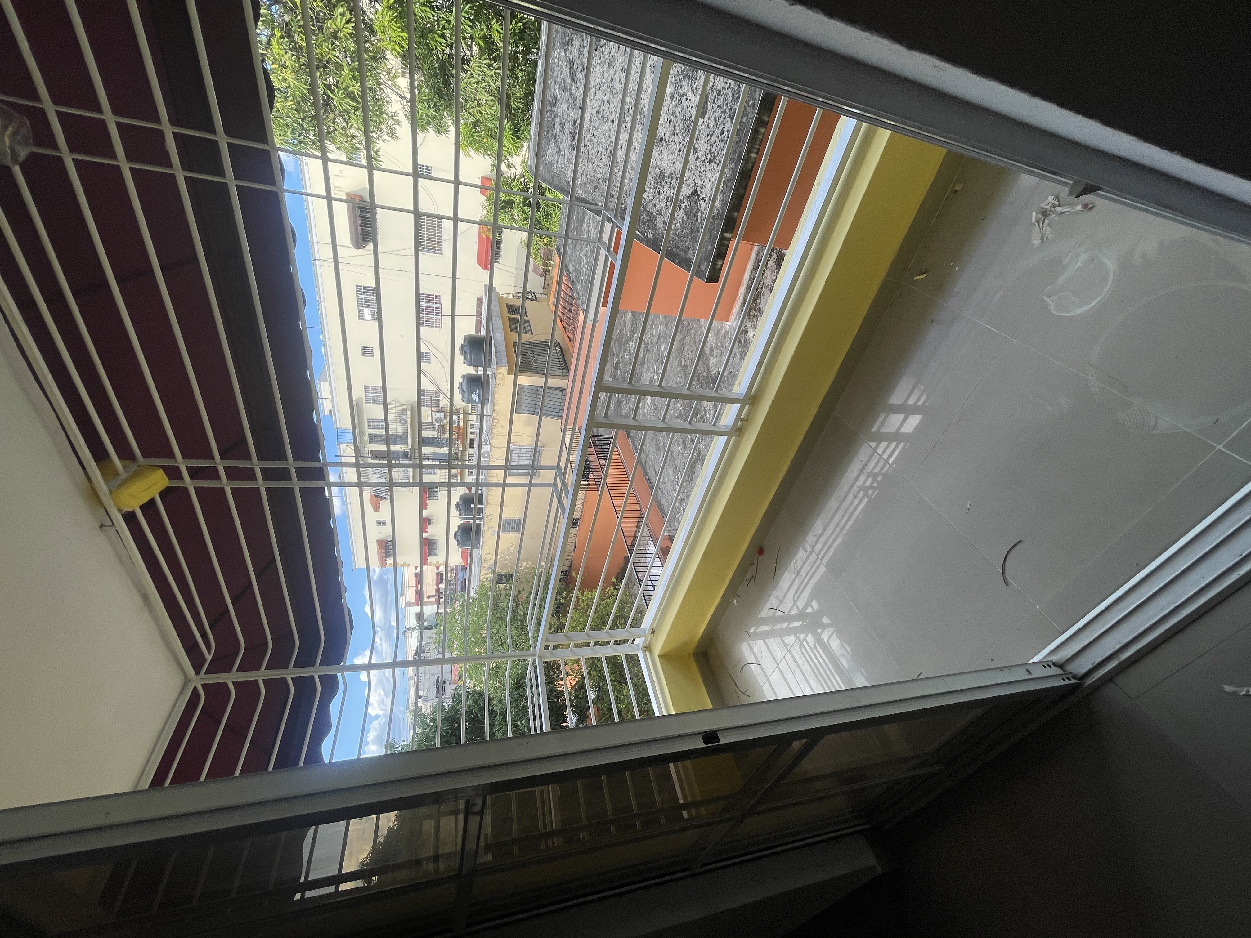 apartamentos - Vendo en Alma Rosa primera  4