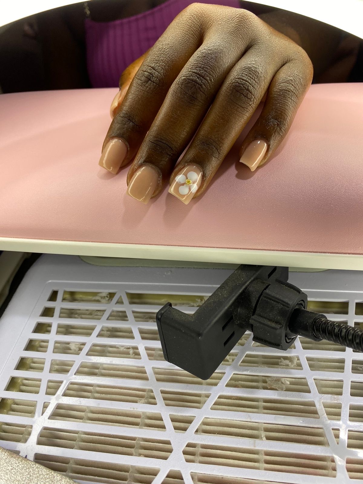 servicios profesionales - manicura,pedicura pintura gel uñas acrílicas 