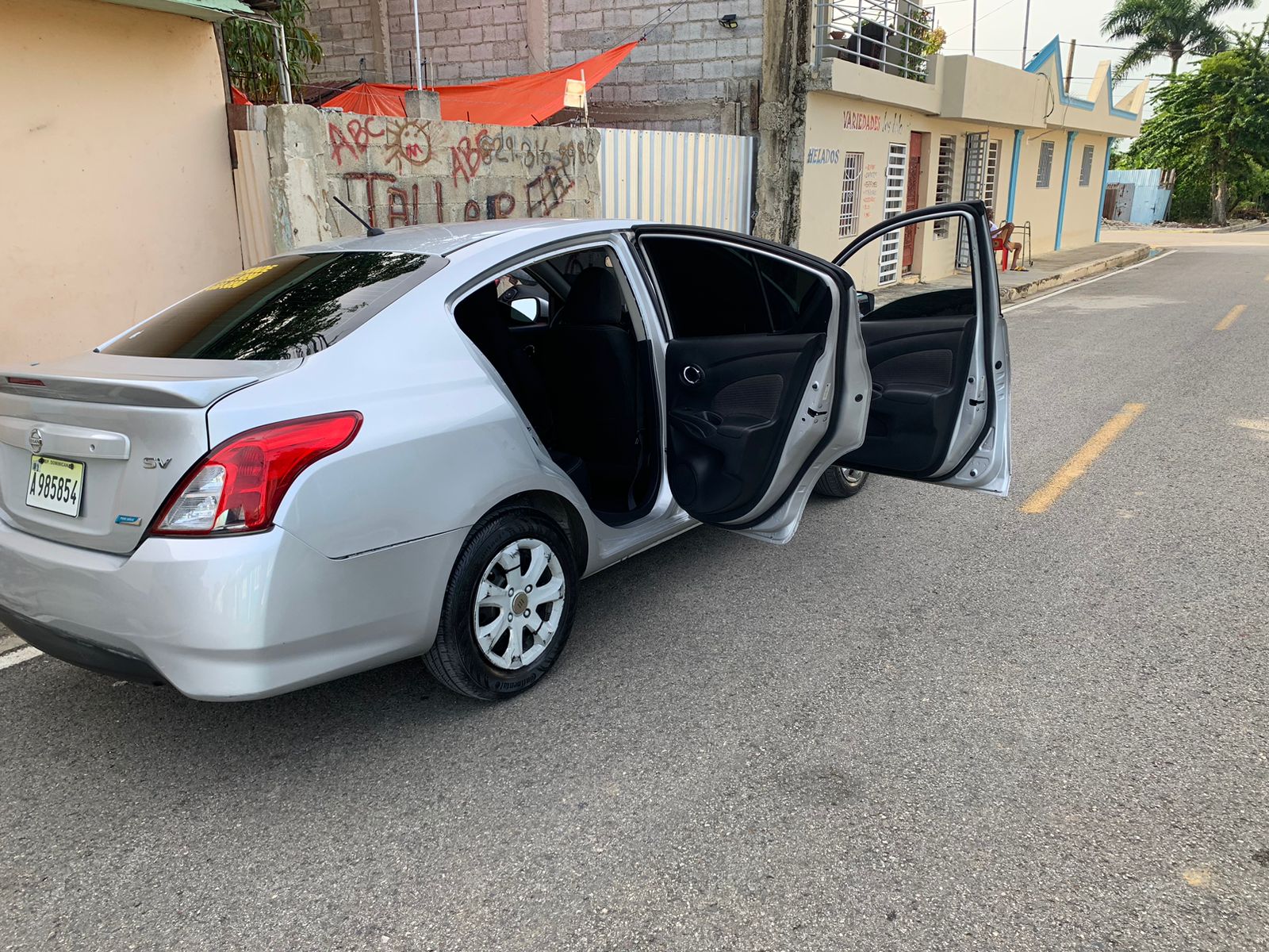 carros - Nissan Versa 2016 3