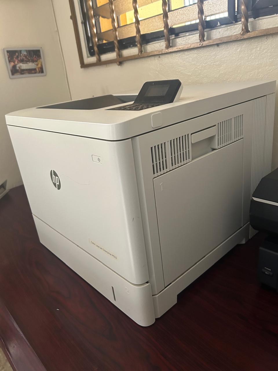 impresoras y scanners - Impresora Láser M553 6