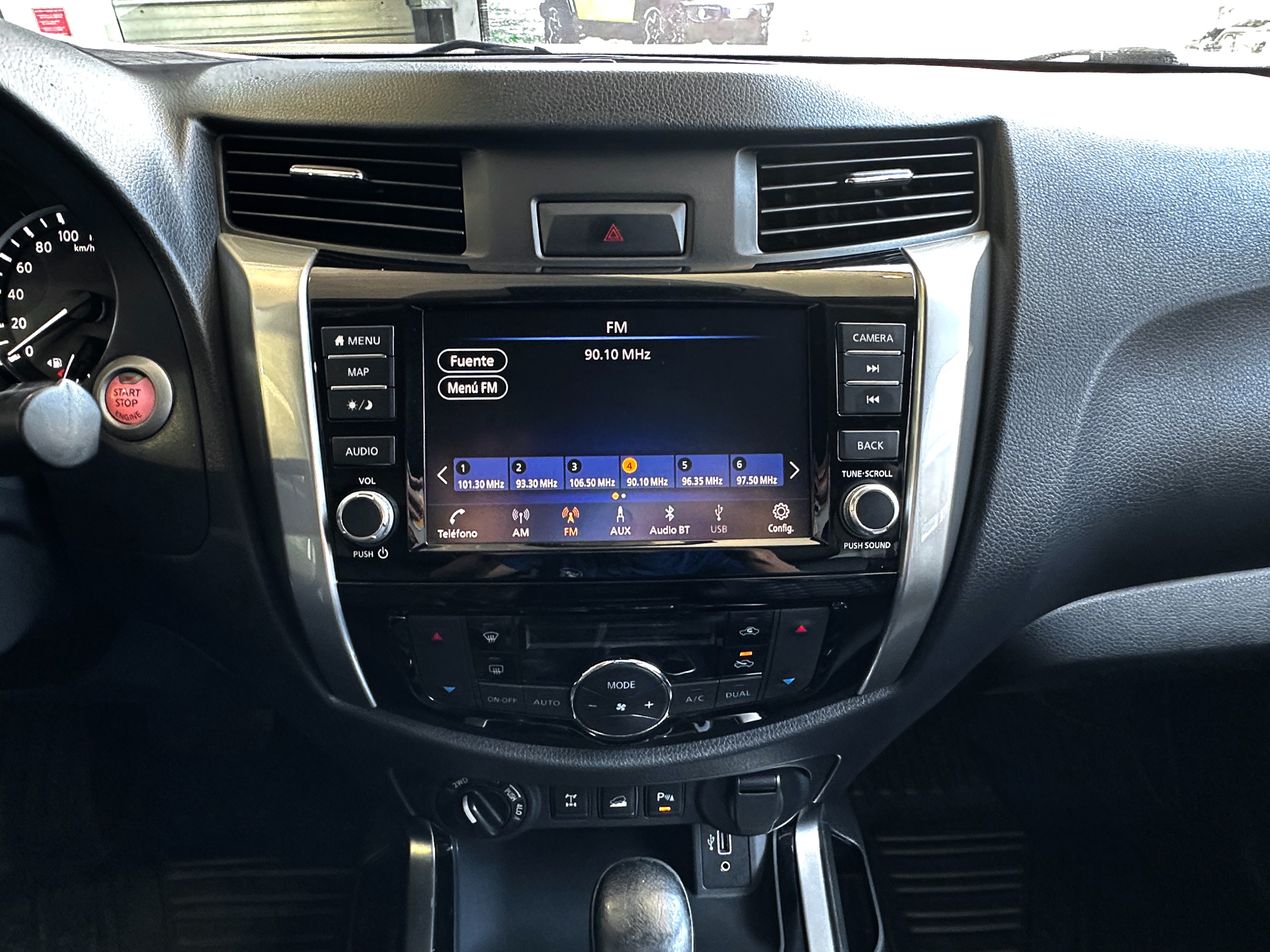 jeepetas y camionetas - Nissan frontier LE 2023 3