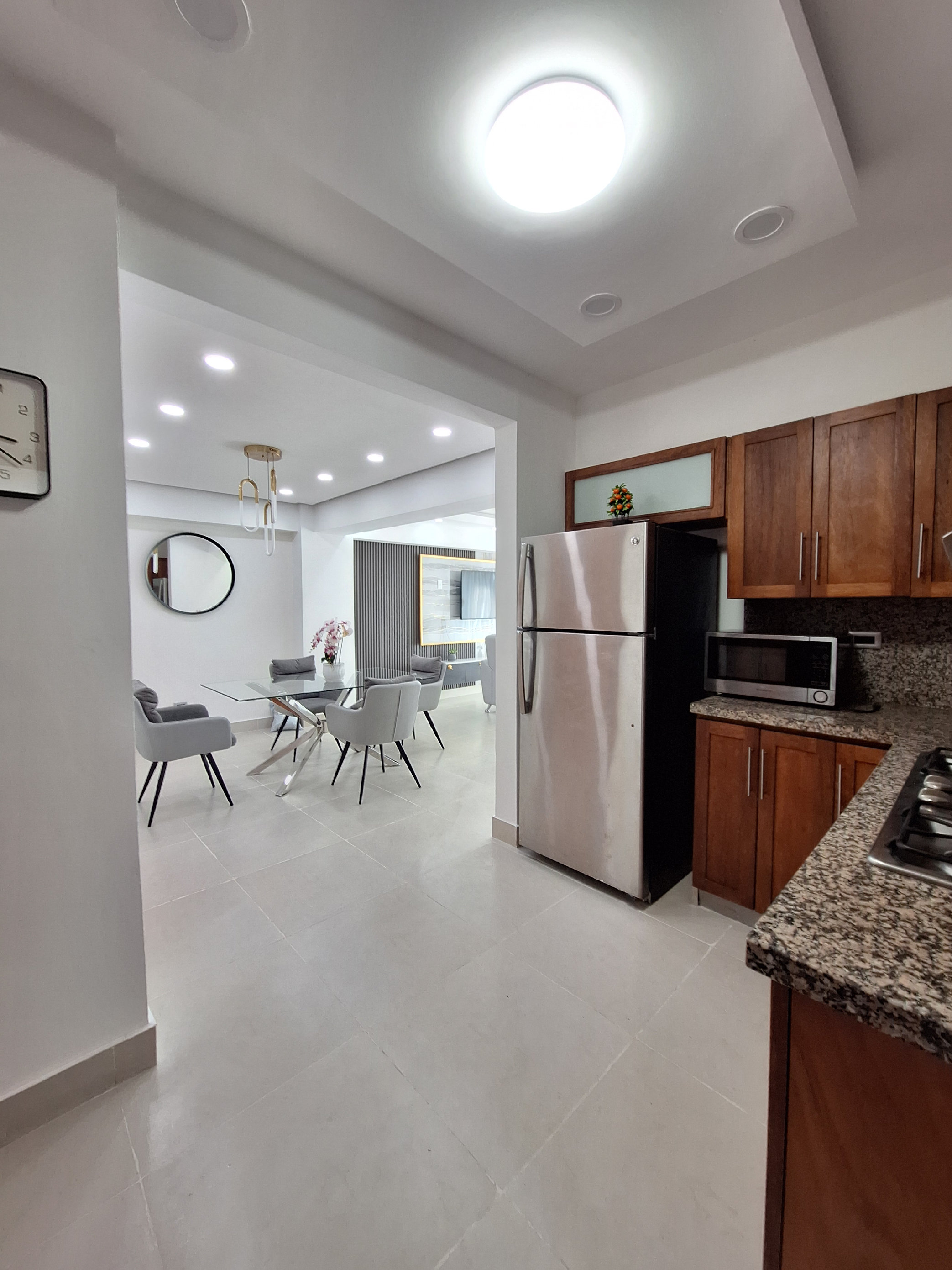 apartamentos - Piantini: En Alquiler Moderno Apartamento finamente Amueblado.  3