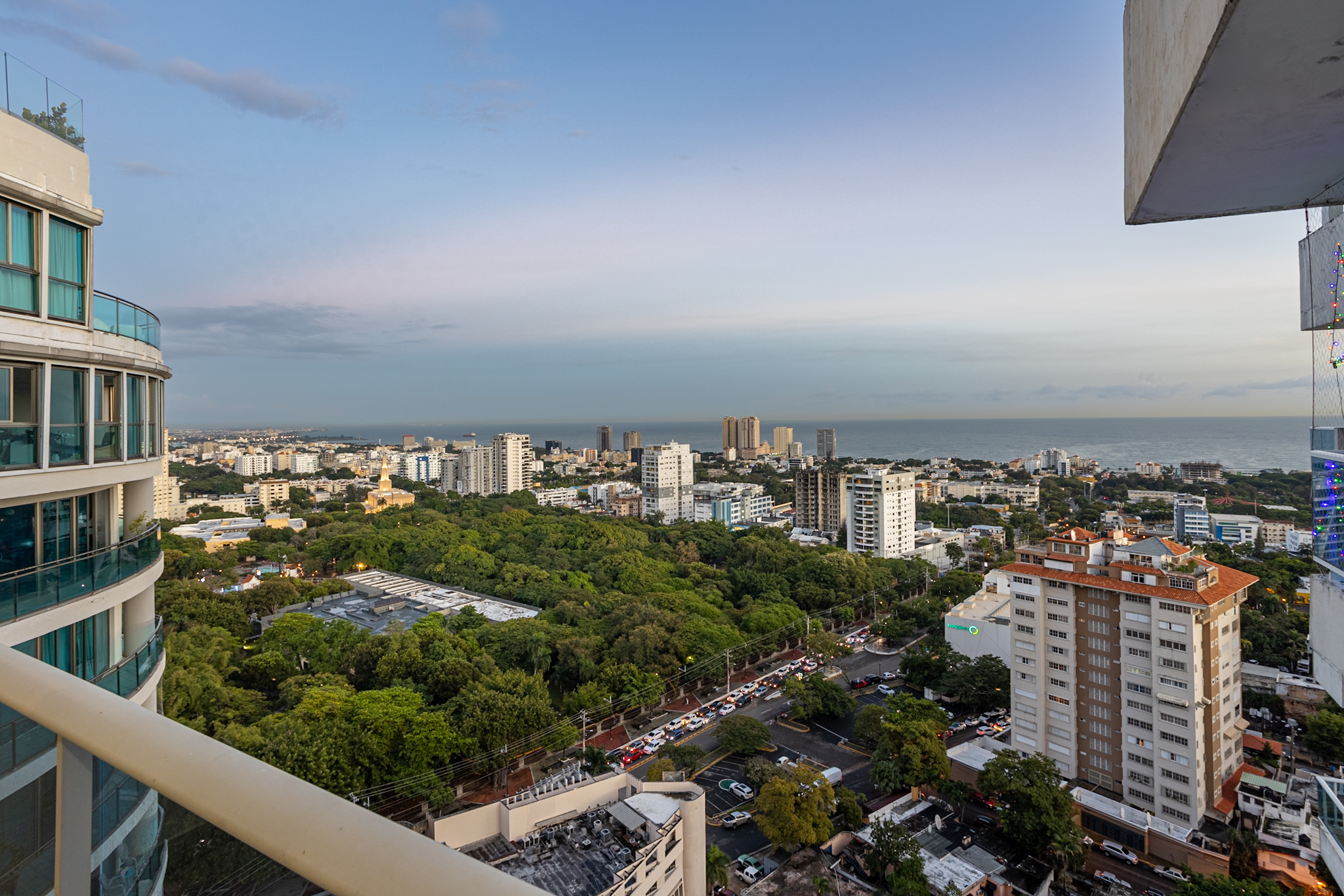 penthouses - Vendo Penthouse en Torre Hispania con vista al mar 0