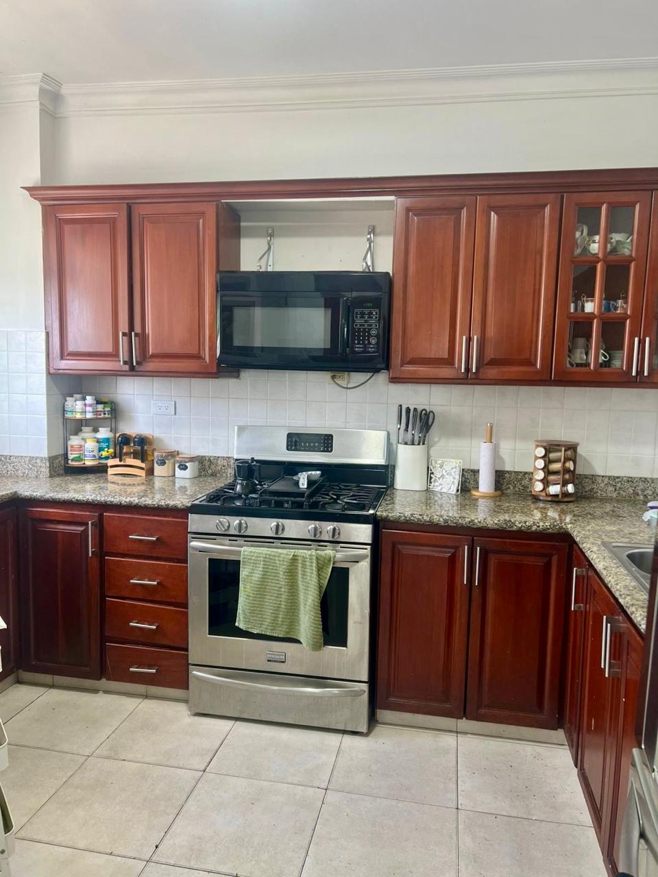 apartamentos - Espacioso Apartamento en la Zona Universitaria DN 5