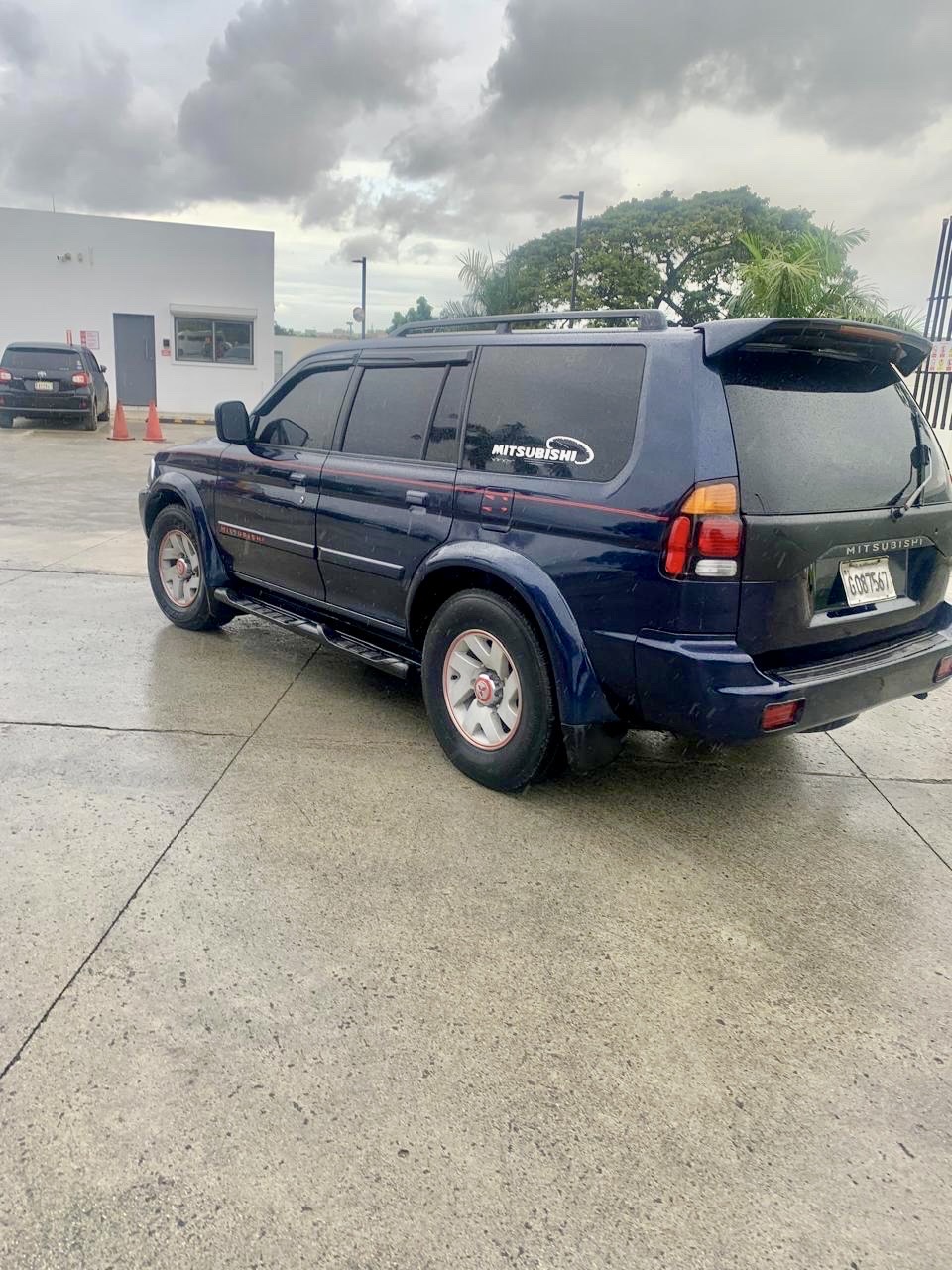 jeepetas y camionetas - MITSUBISHI MONTERO SPORT 2002 2