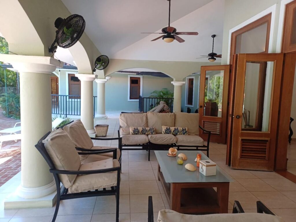 casas - 4120-VILLA EN SEA HORSE RANCH, CABARETE  3