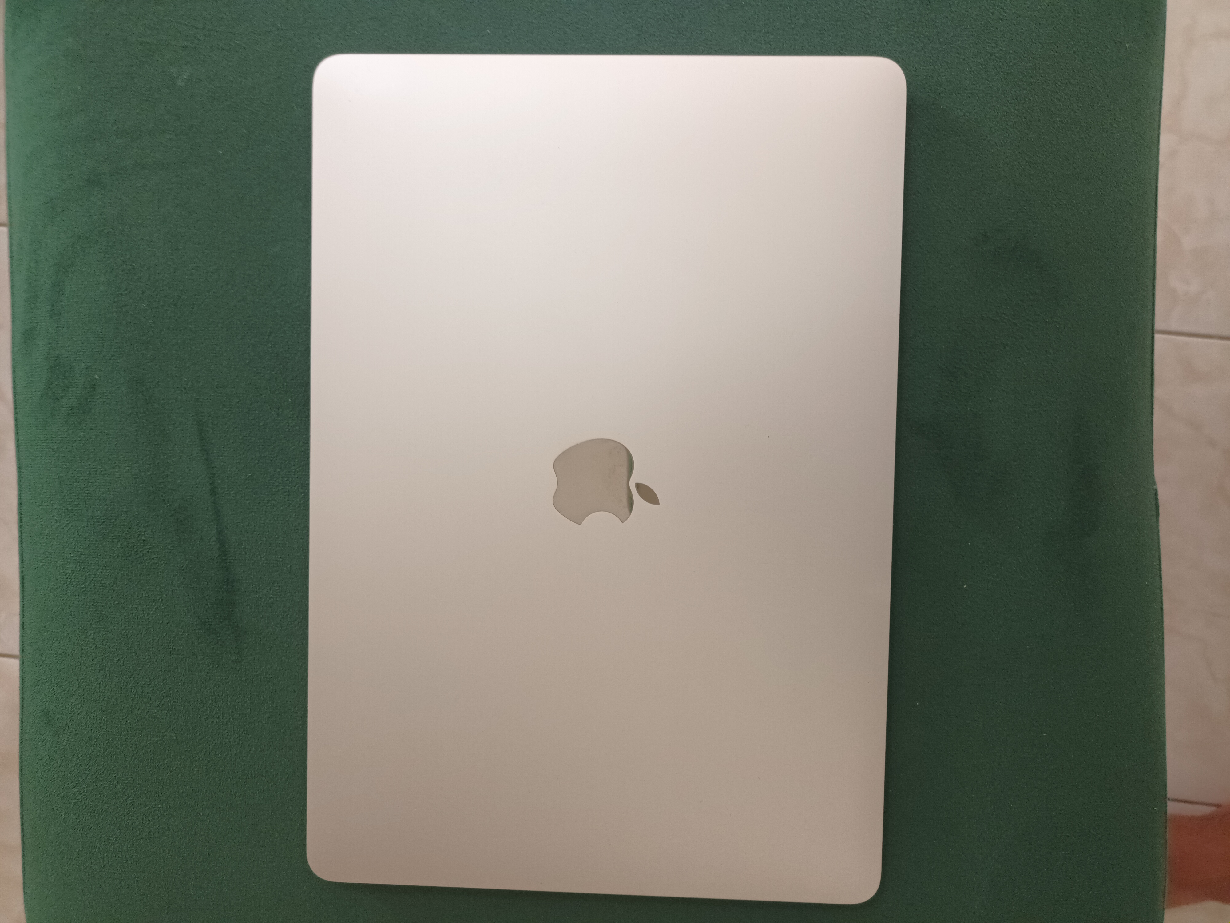 computadoras y laptops - Macbook Air Importada como nueva 3