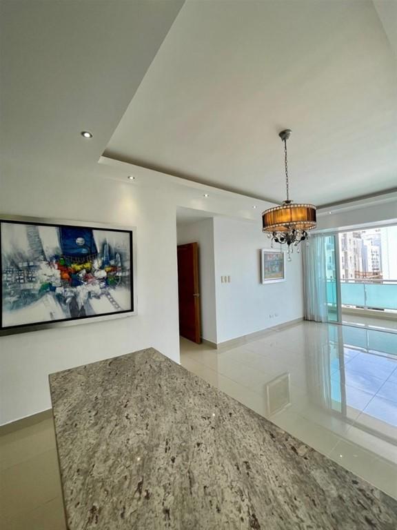 apartamentos - vendo espetacular apartamento en evaristo morales 1