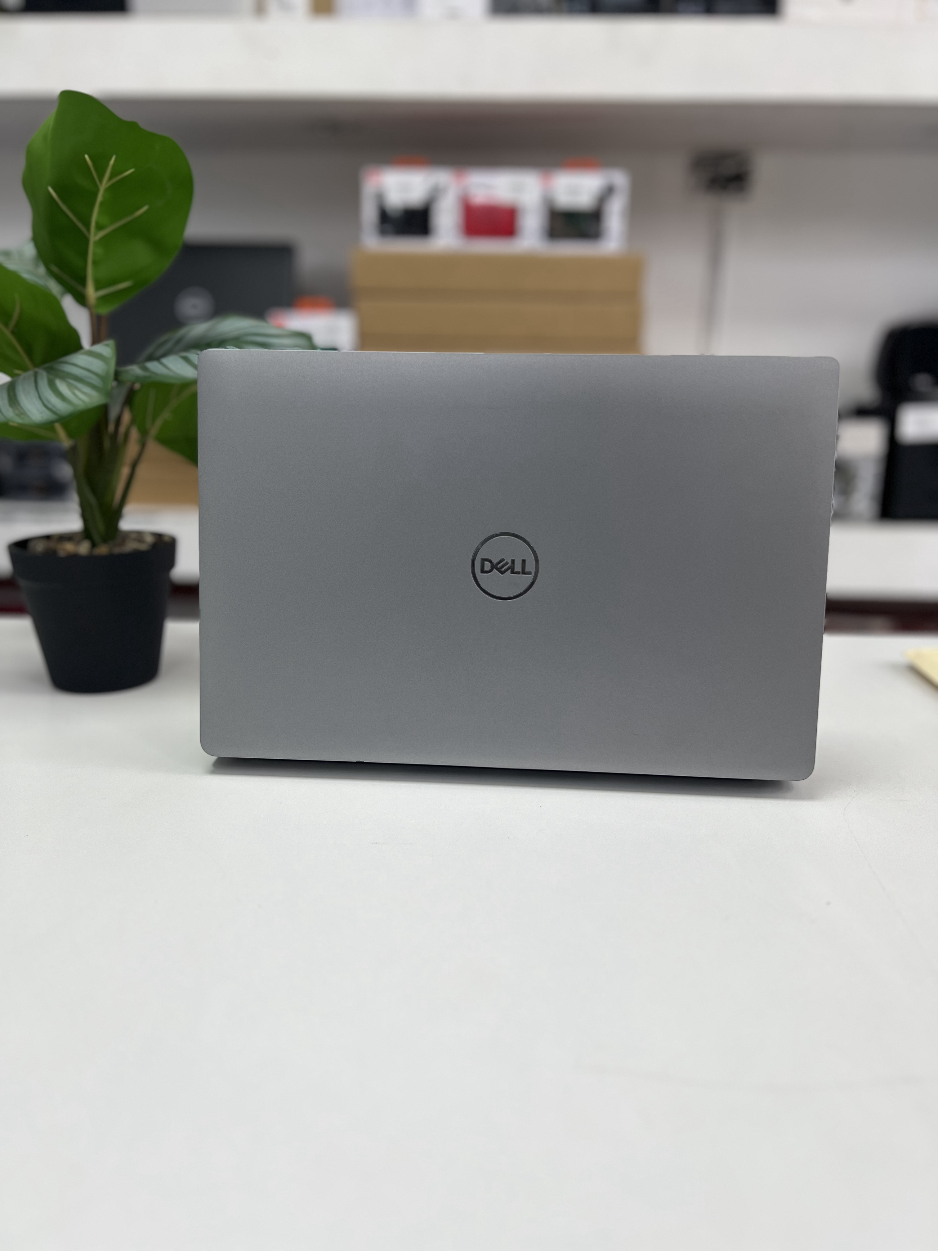 computadoras y laptops - LAPTOP DELL TOUCH 1