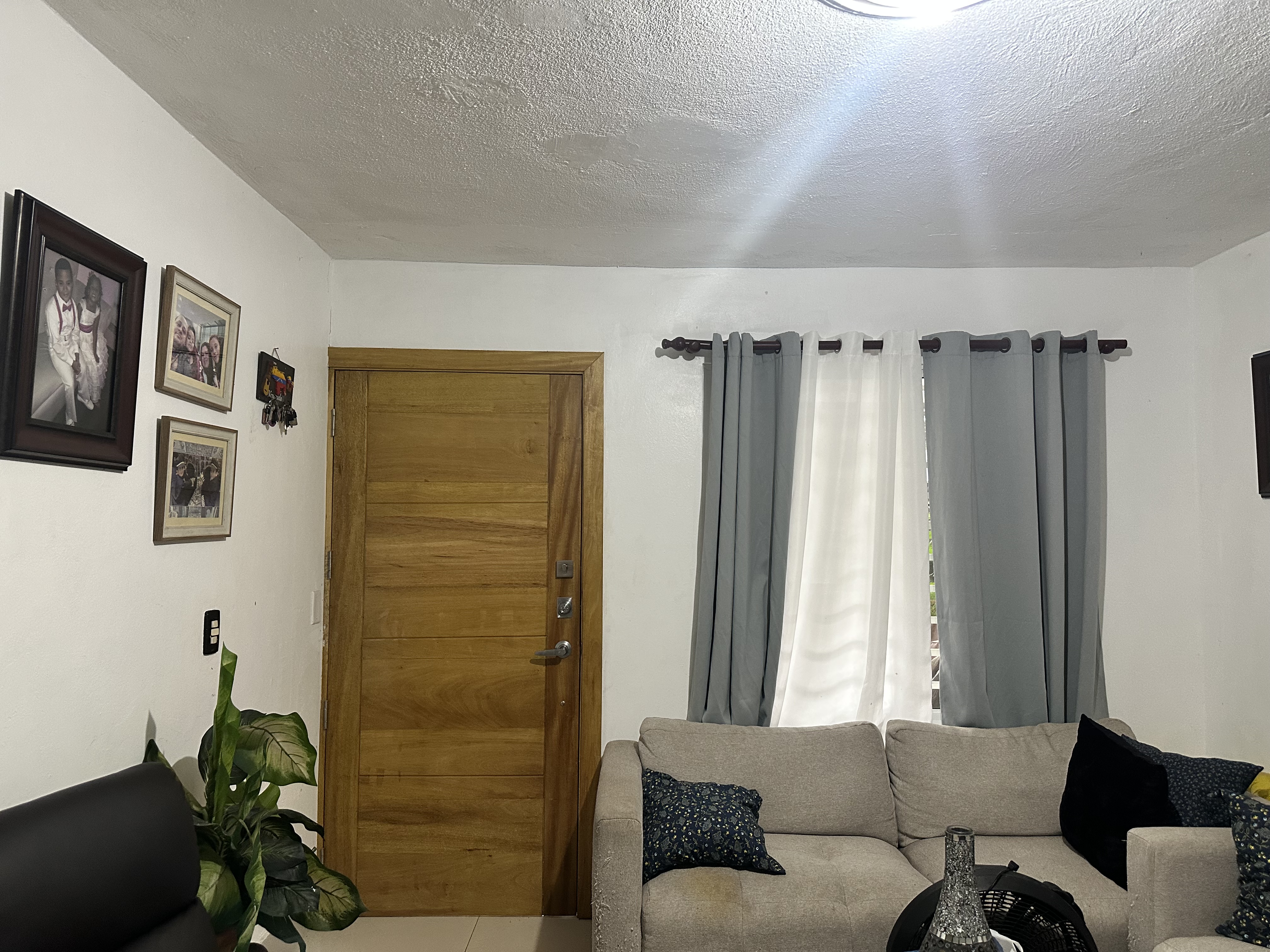 casas - Casa hermosa de dos niveles 9