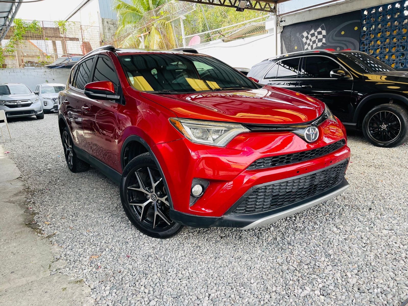 jeepetas y camionetas - Vendo Toyota RAV4 SE 2016 2