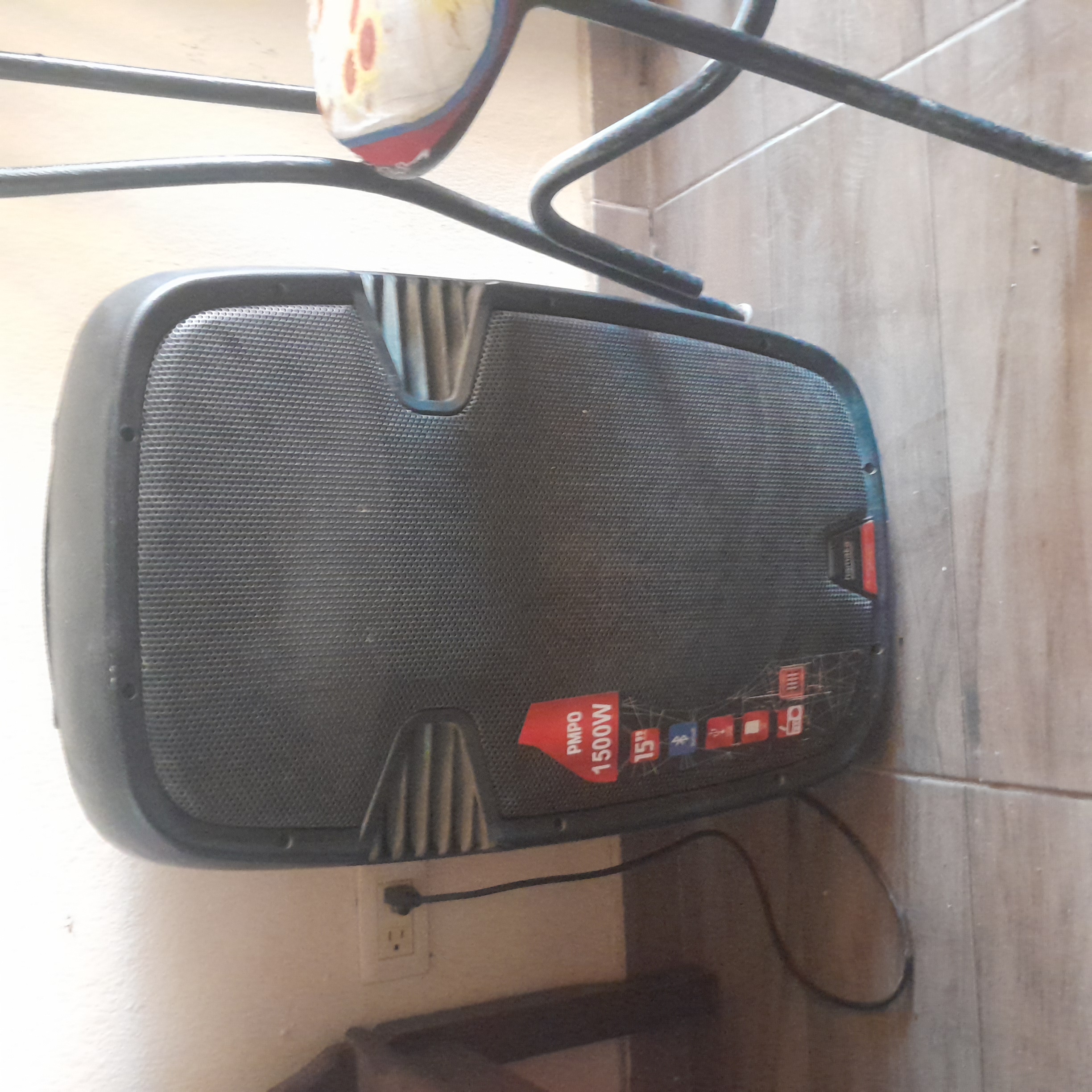 camaras y audio - VENDO BOCINA POCO USO