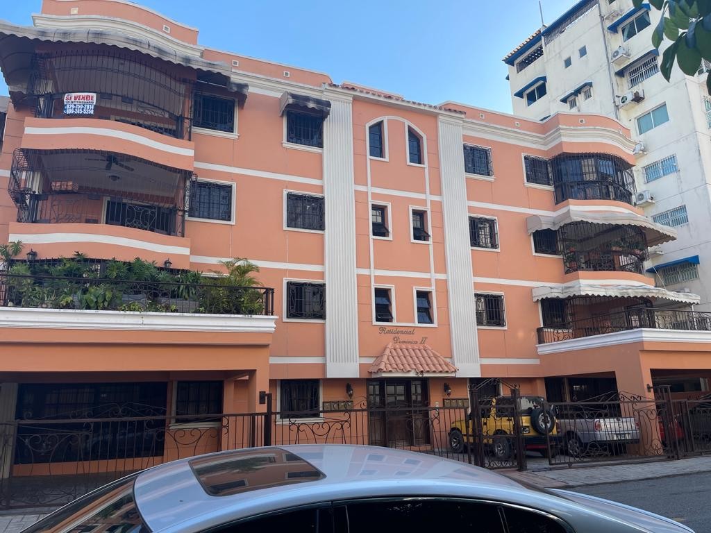 apartamentos - LA VENTA DE UN APARTAMENTO 4to. NIVEL 0